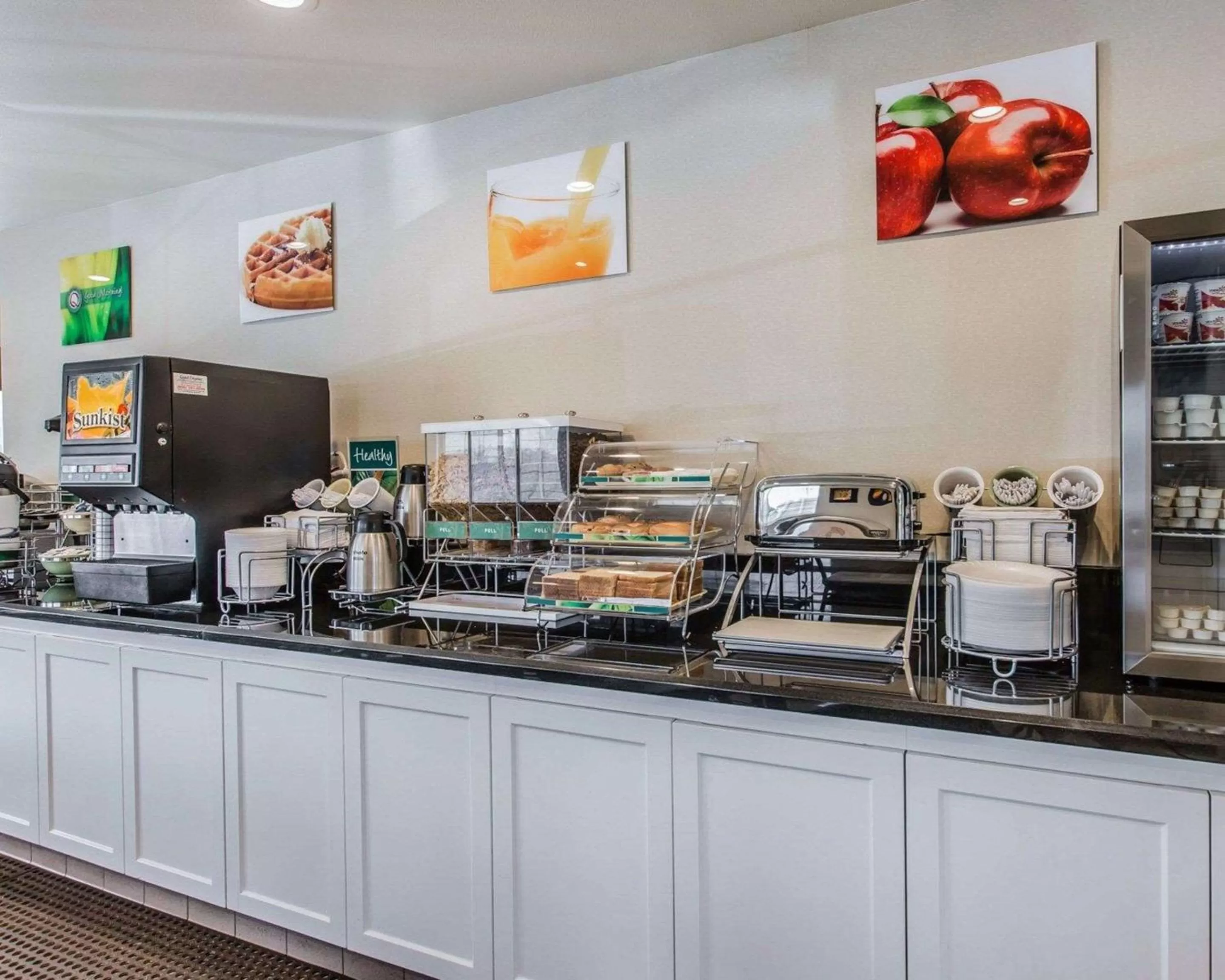 Restaurant/places to eat in Quality Inn Rosemead-Los Angeles