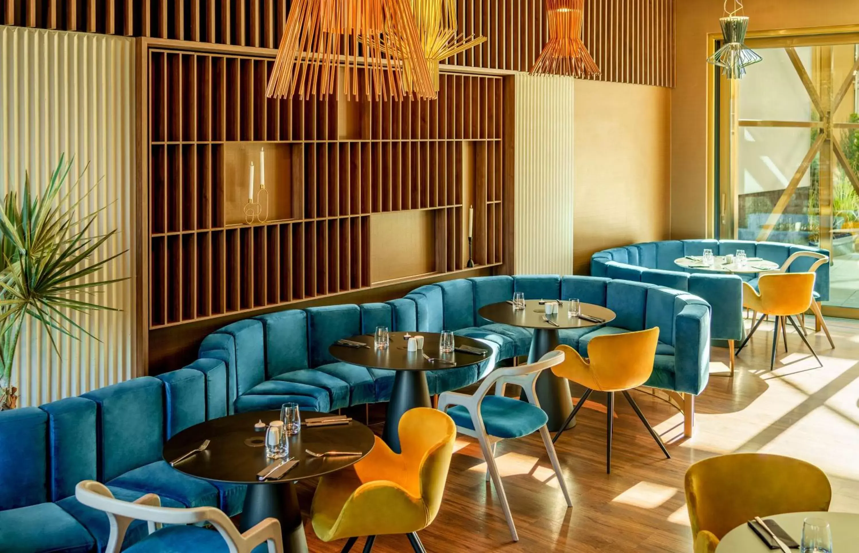 Restaurant/places to eat in Radisson Blu Aurum Hotel, Brasov Restaurant/places to eat in Radisson Blu Aurum Hotel, Brasov