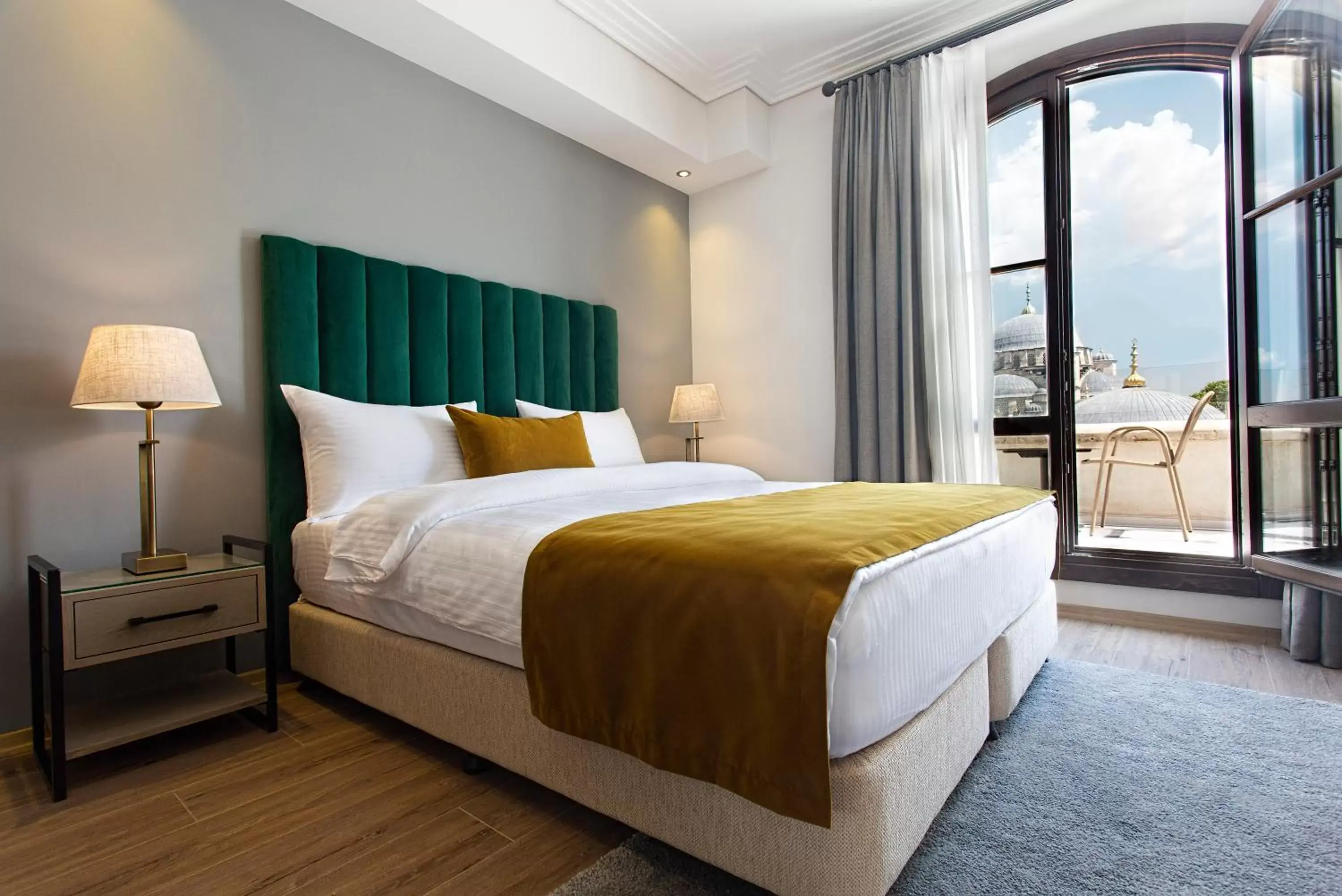 Bed in Mest Hotel Istanbul Sirkeci