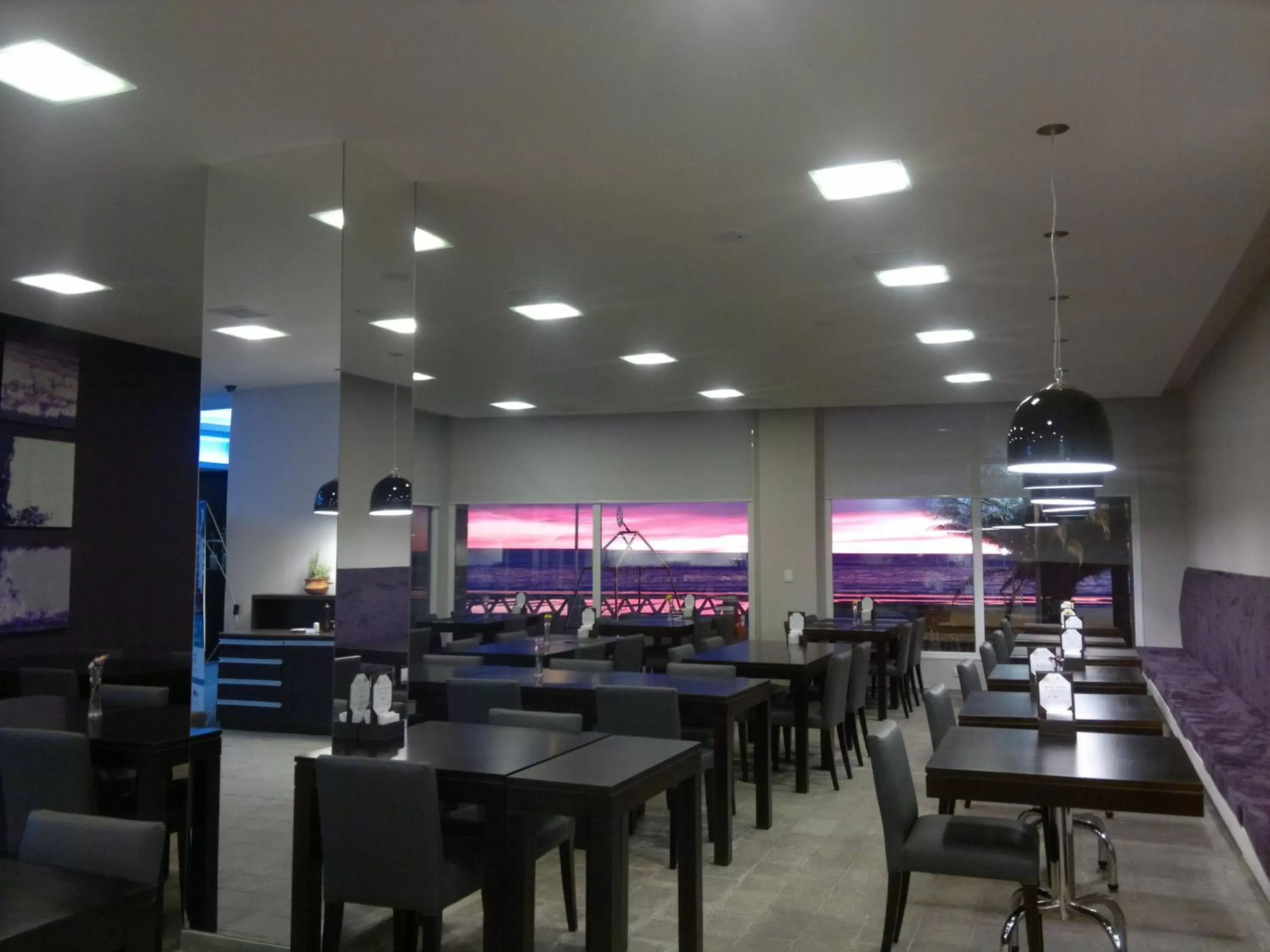 Restaurant/Places to Eat in Dazzler by Wyndham Puerto Madryn