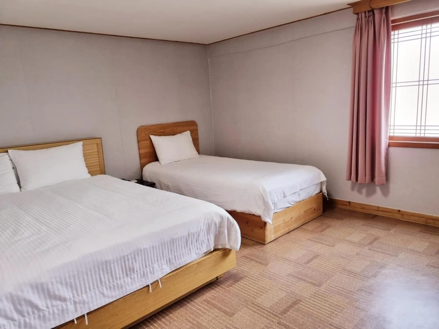 Decorative detail in Hotel G