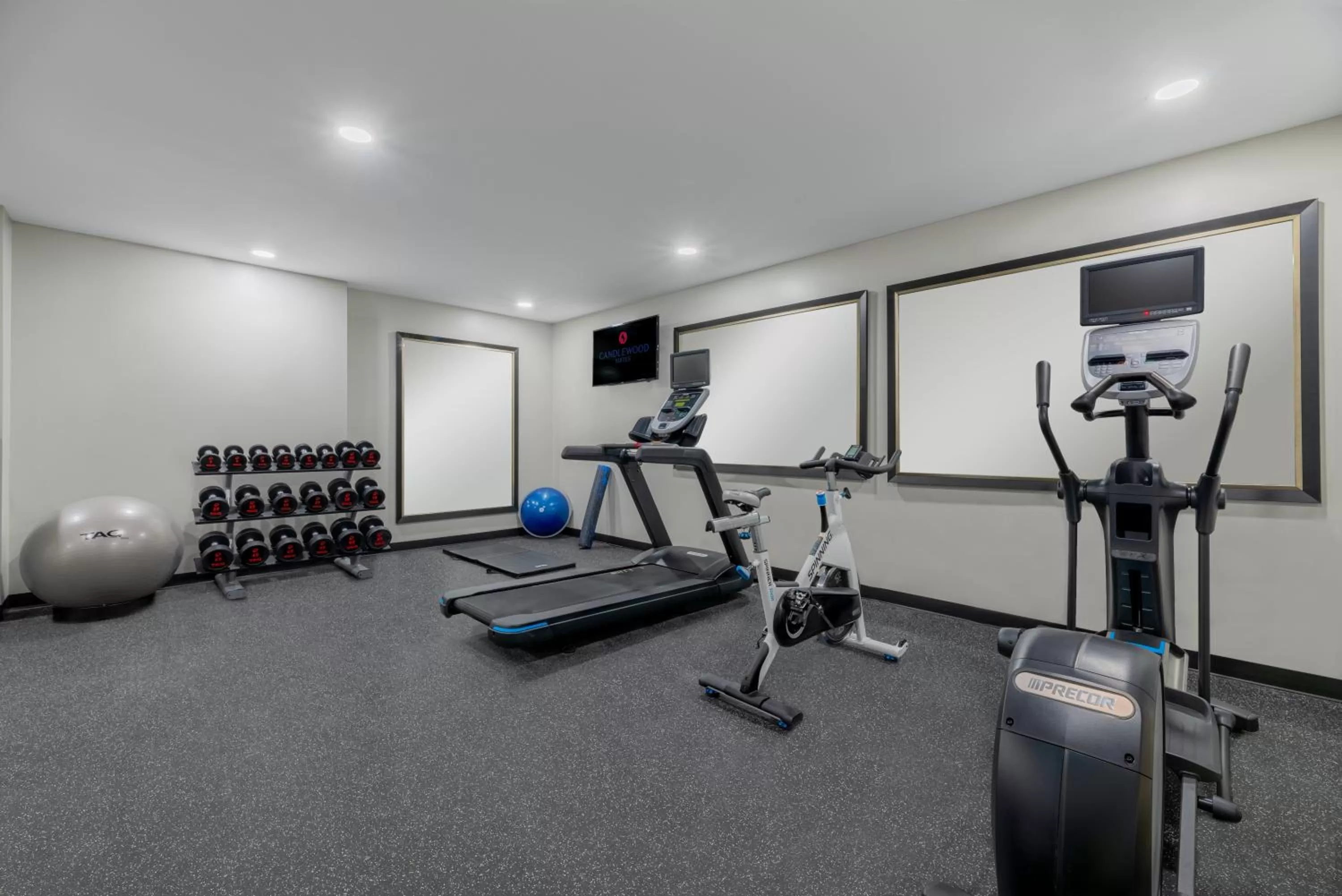 Spa and wellness centre/facilities in Candlewood Suites Cookeville by IHG