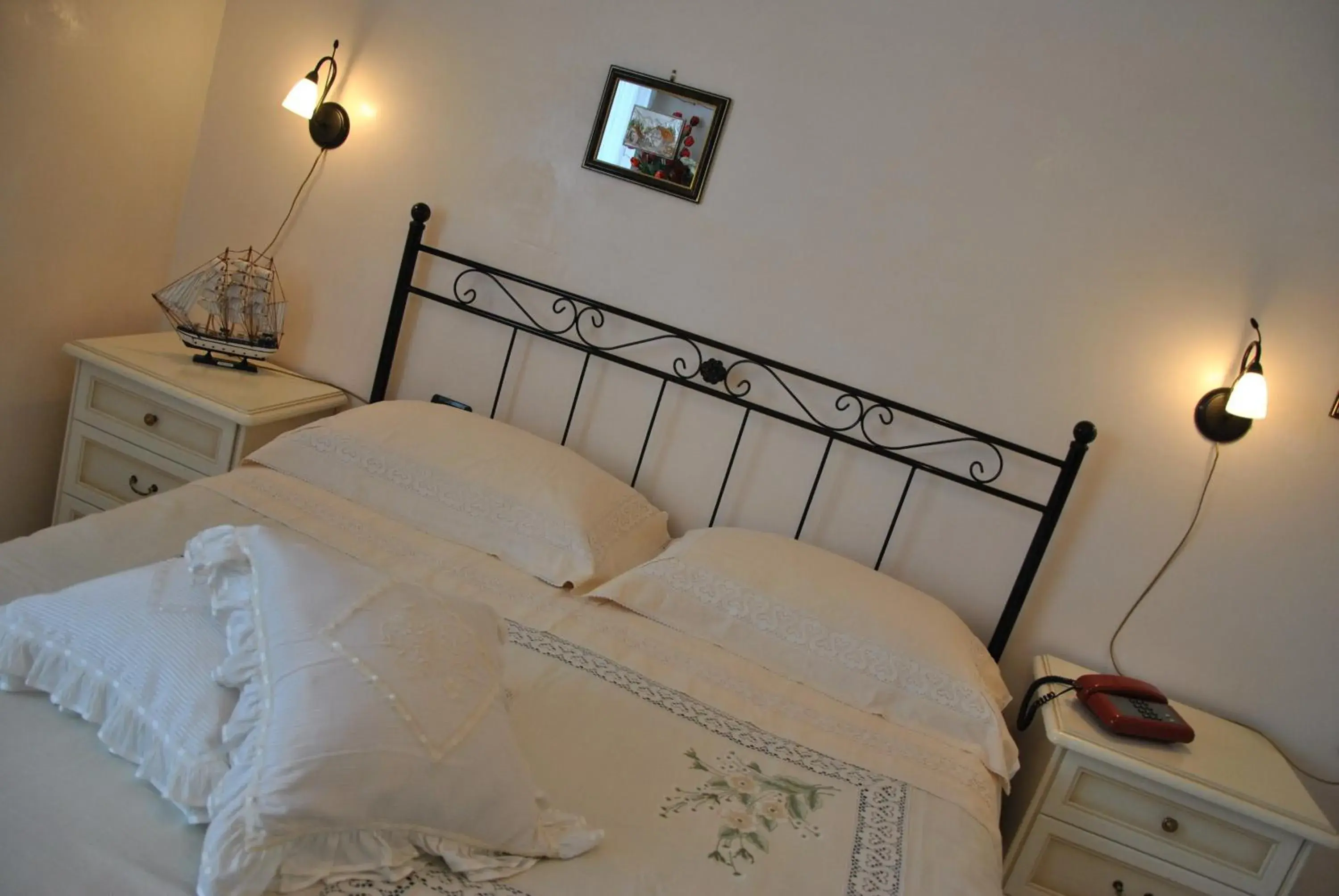 Economy Double or Twin Room in Hotel Mediterraneo