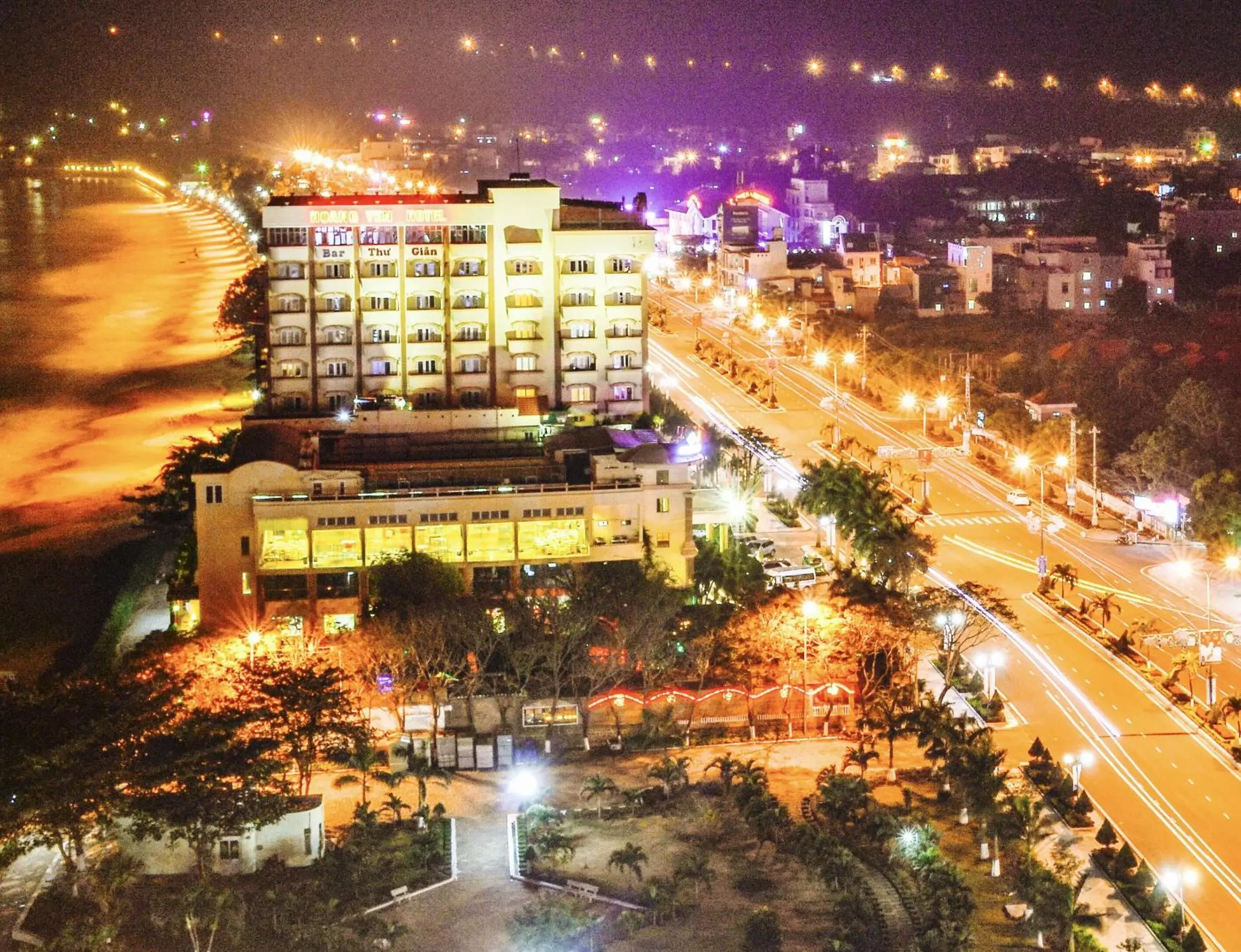 Bird's-eye View in Hoang Yen Hotel