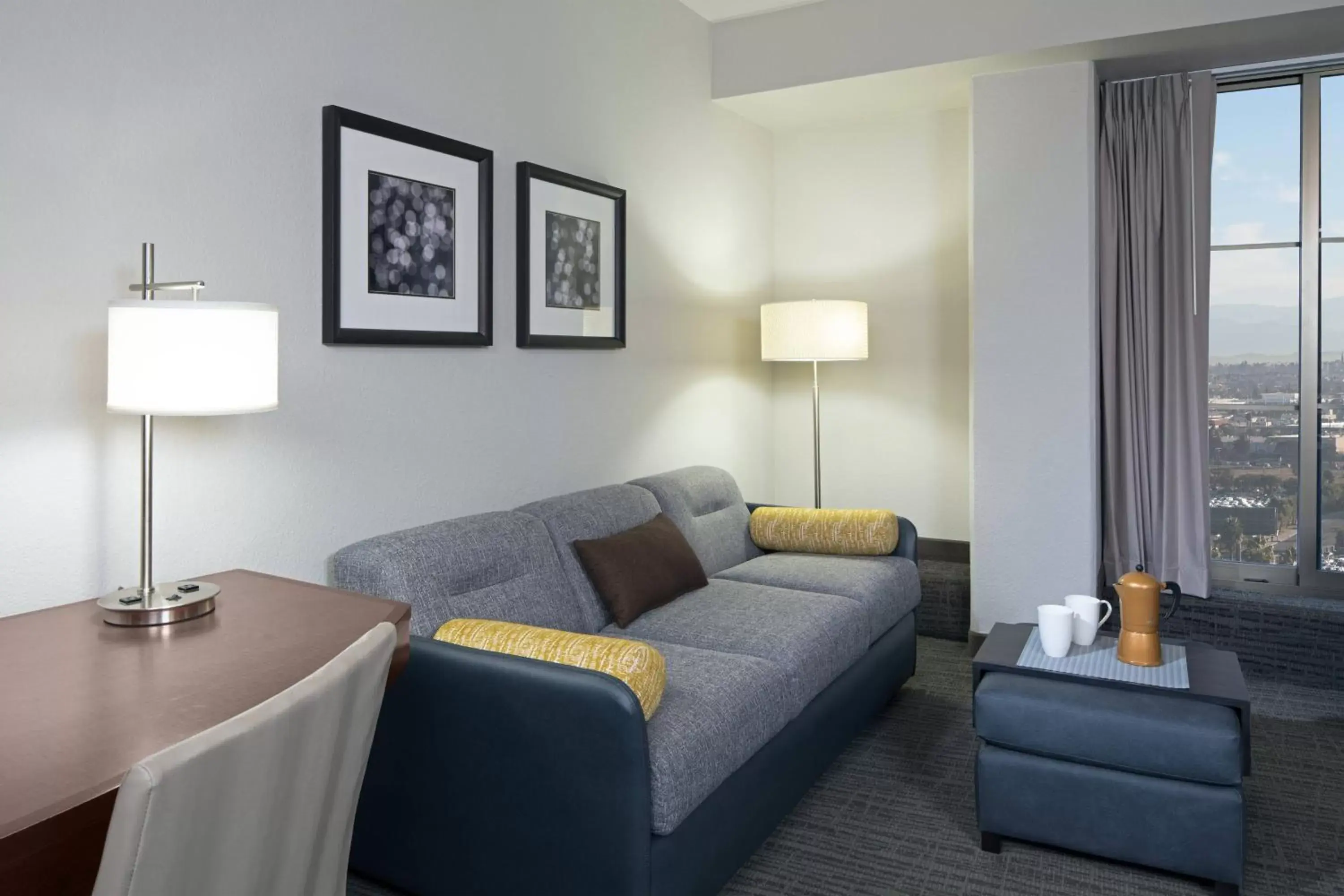Living room, Seating Area in Residence Inn by Marriott Beverly Hills