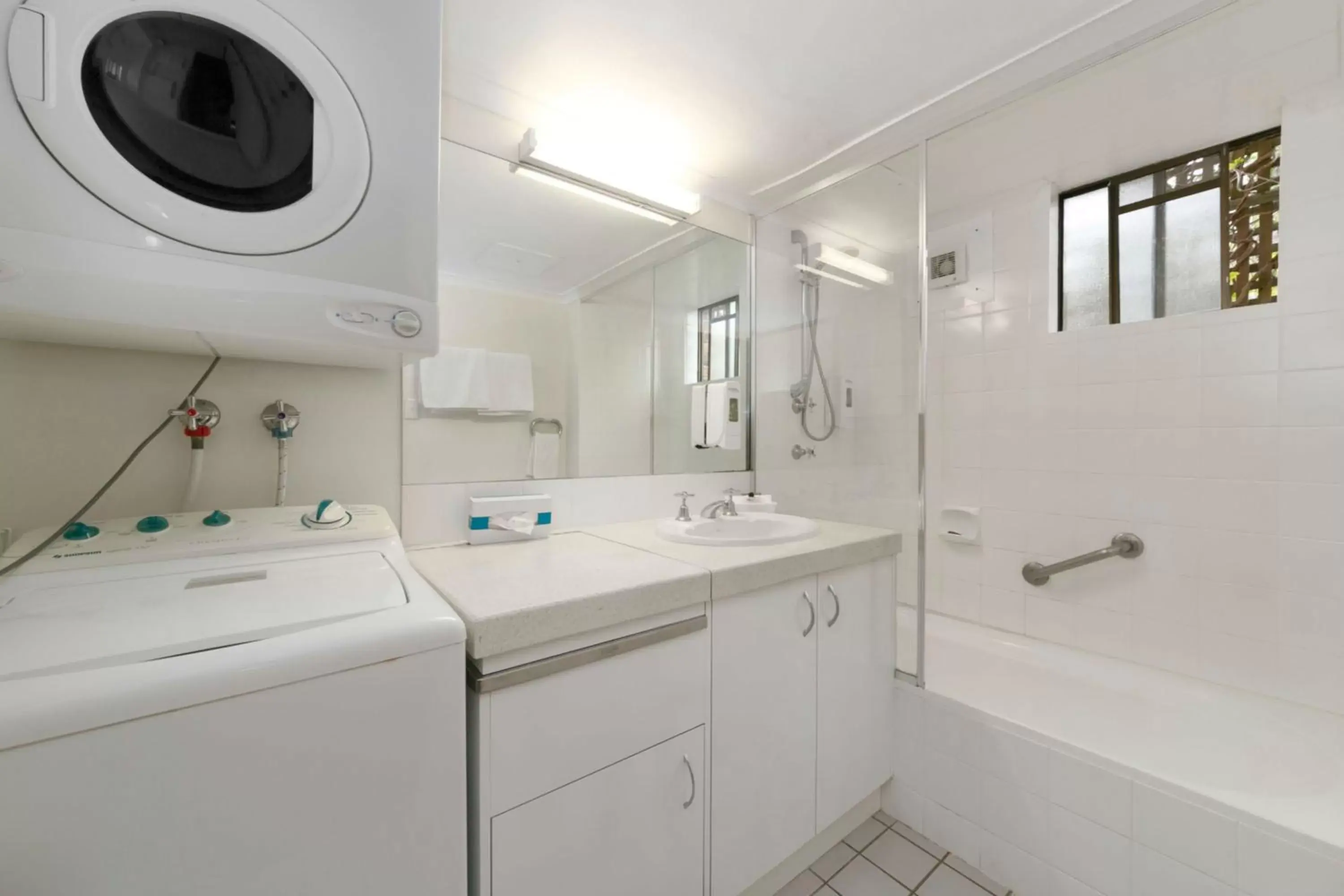 Bathroom in Toowong Villas