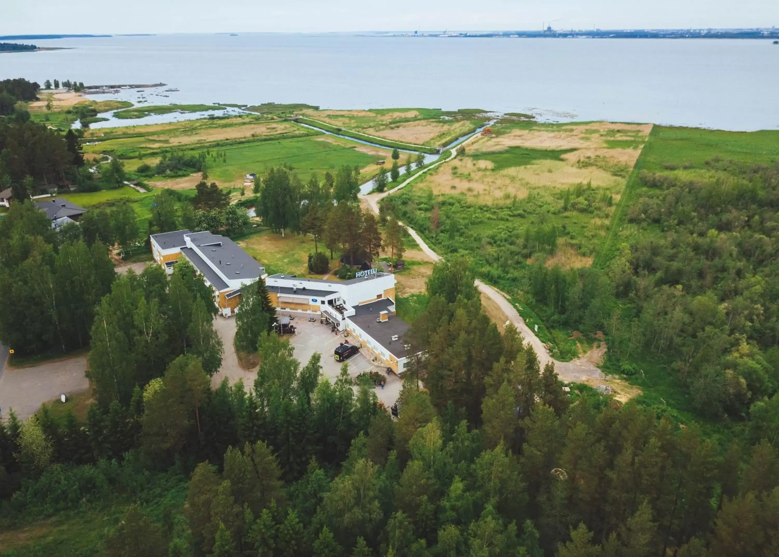 Neighbourhood, Bird's-eye View in Finlandia Hotel Airport Oulu