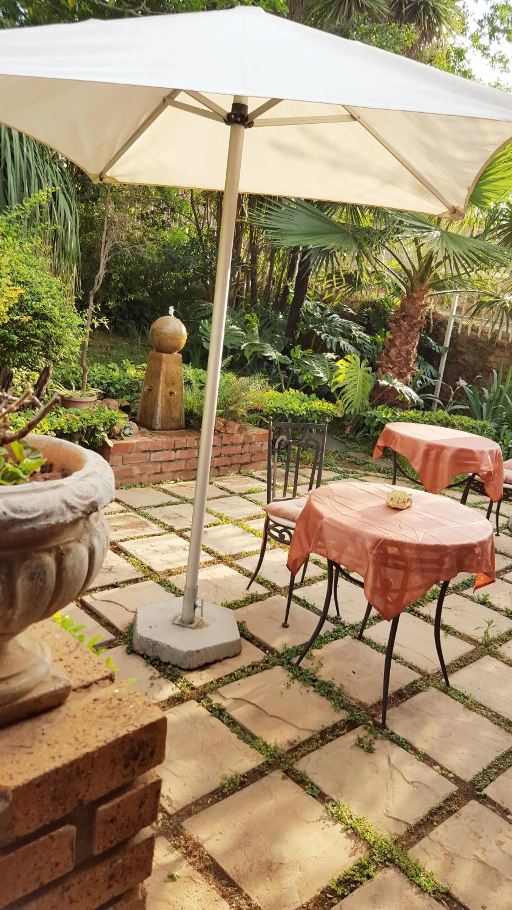 Patio in Amper Bo Guest House