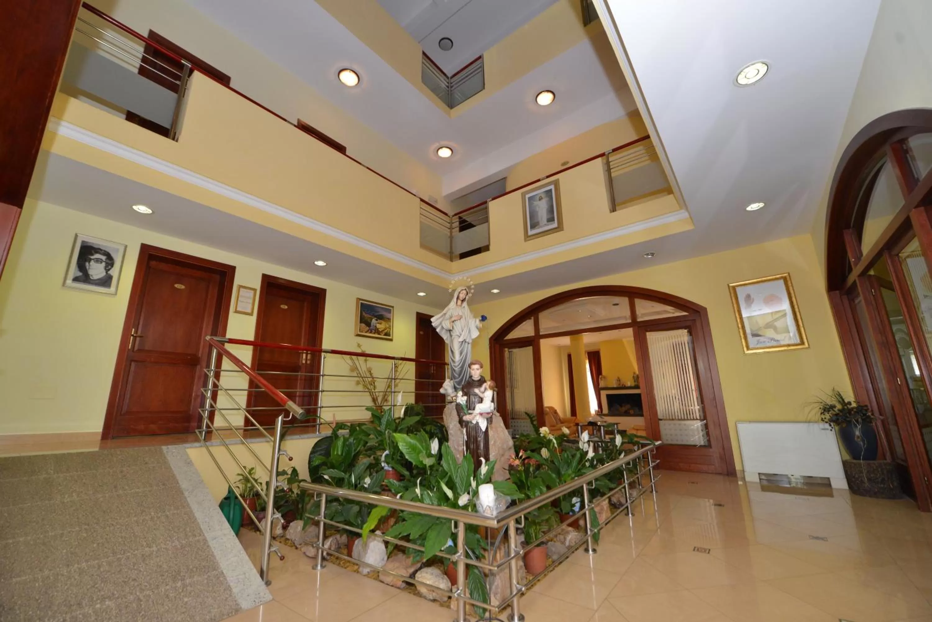 Decorative detail in Hotel Rosabel