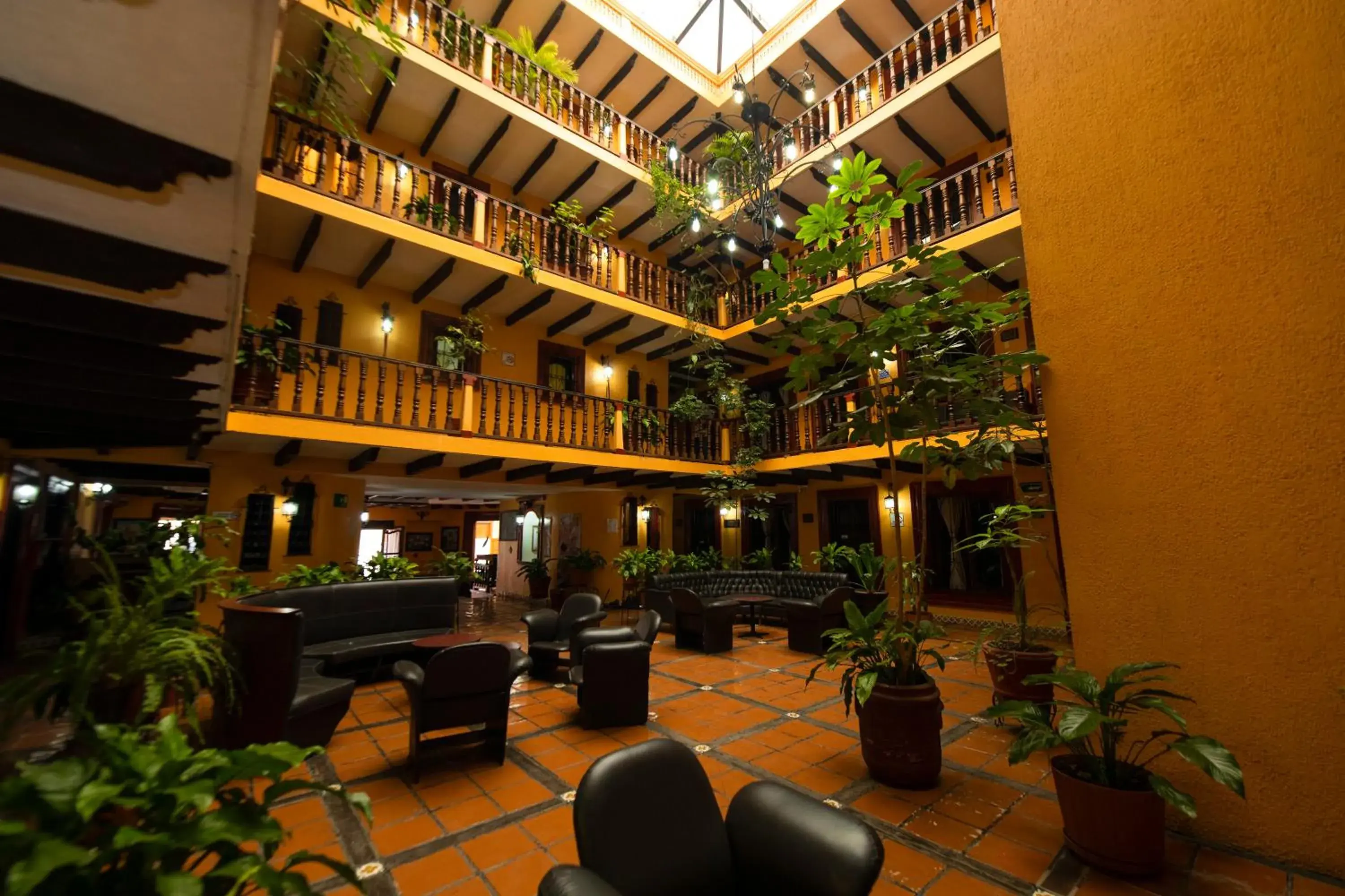 Property building, Restaurant/Places to Eat in Hotel Catedral