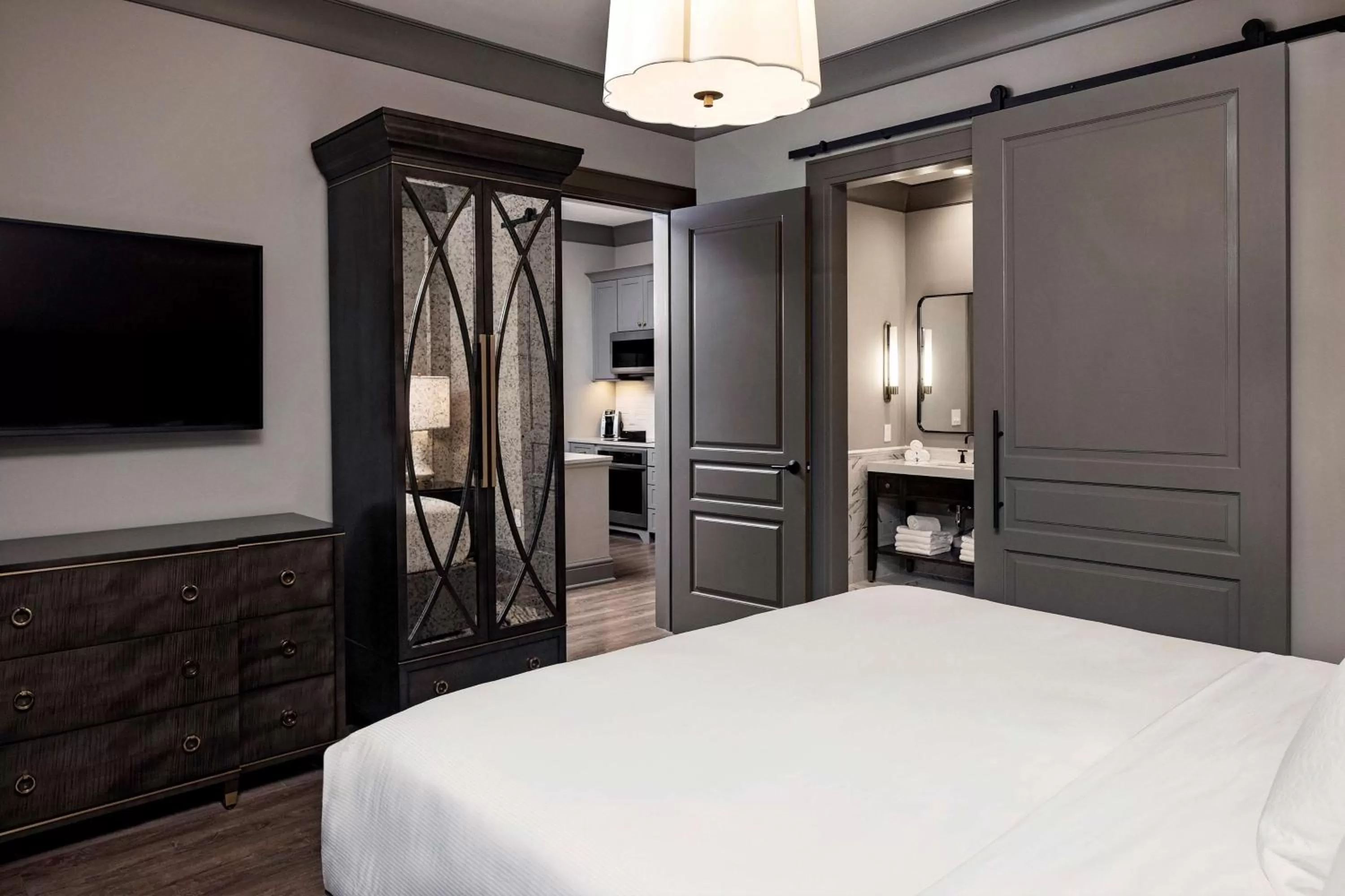 Bed in Hilton Club Liberty Place Charleston