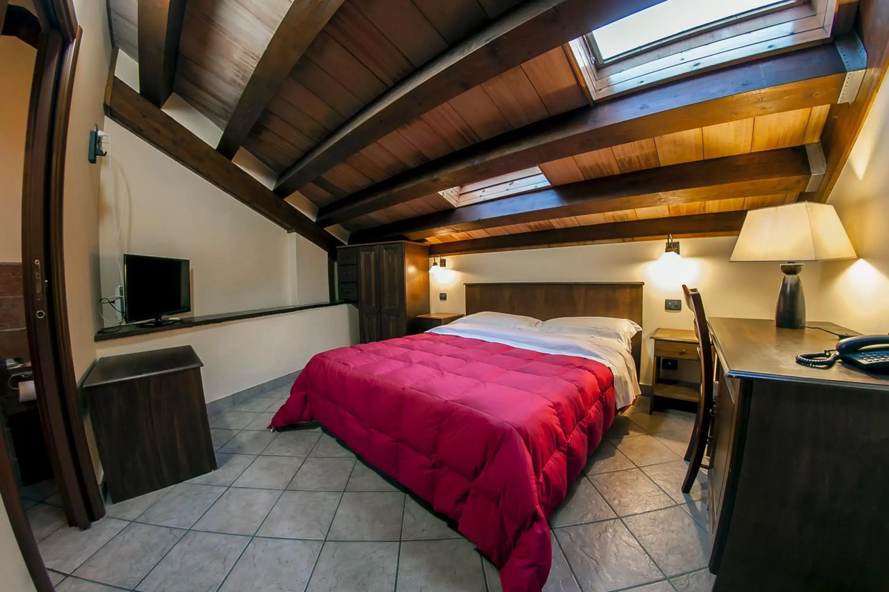 Economy Double or Twin Room in La Dimora del Faro