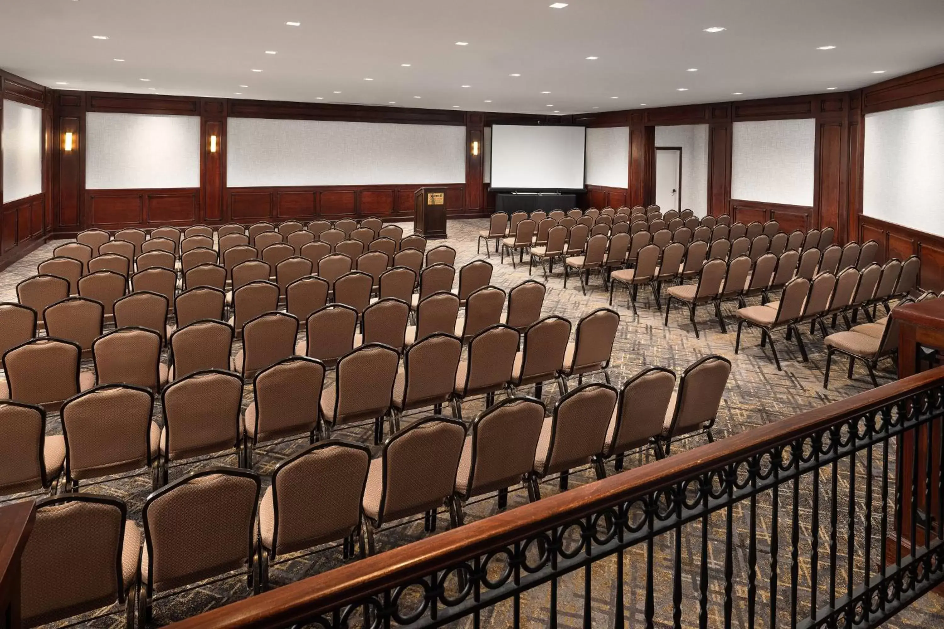 Meeting/conference room in Warner Center Marriott Woodland Hills