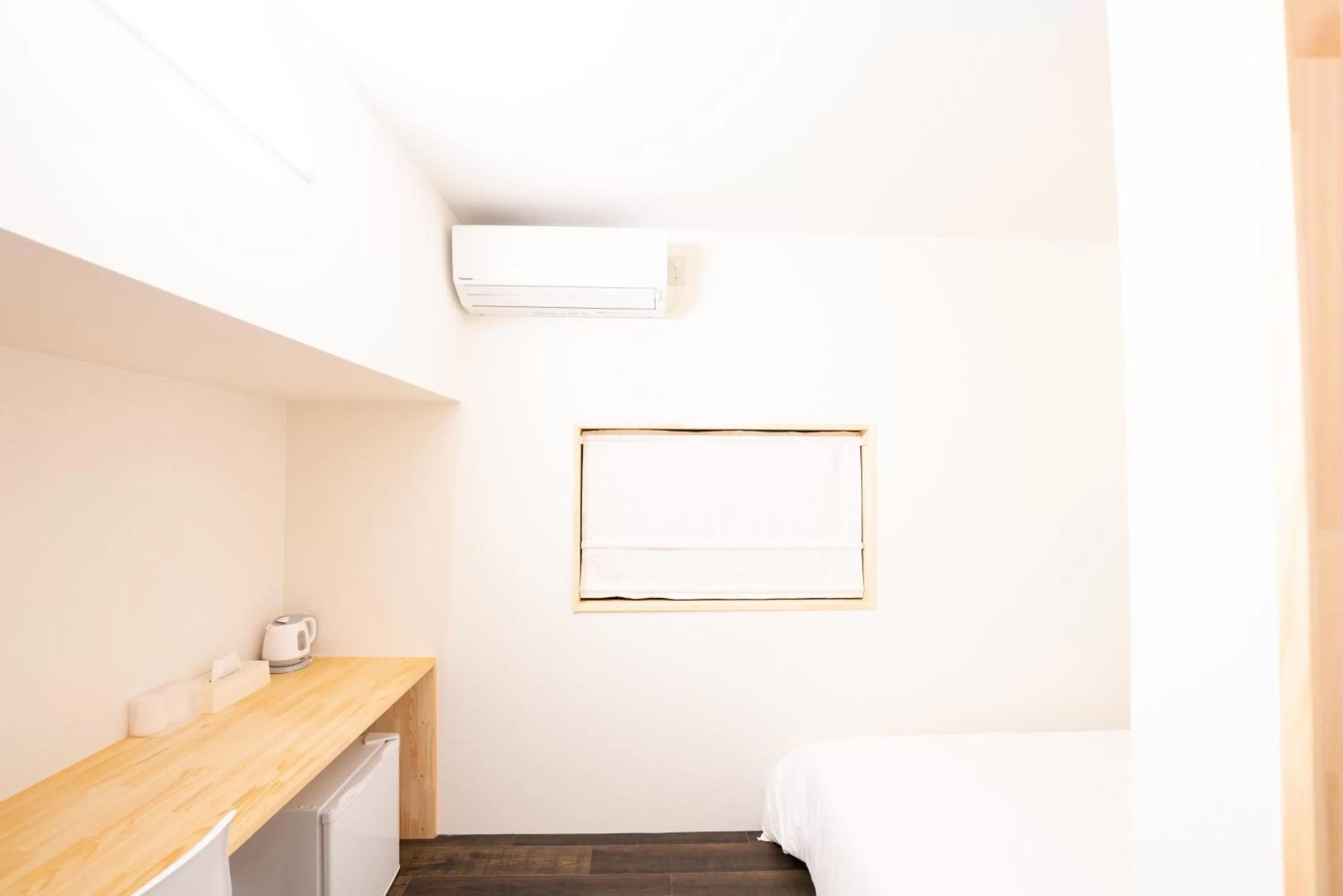 B&B MIKAWA Info Centre - Kanazawa Fish Harbour