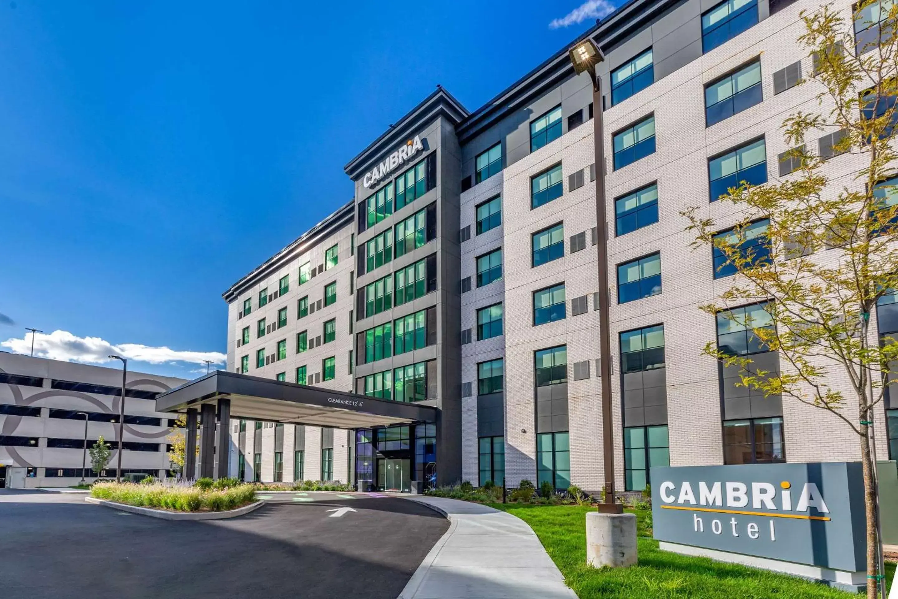 Property Building in Cambria Hotel New Haven University Area
