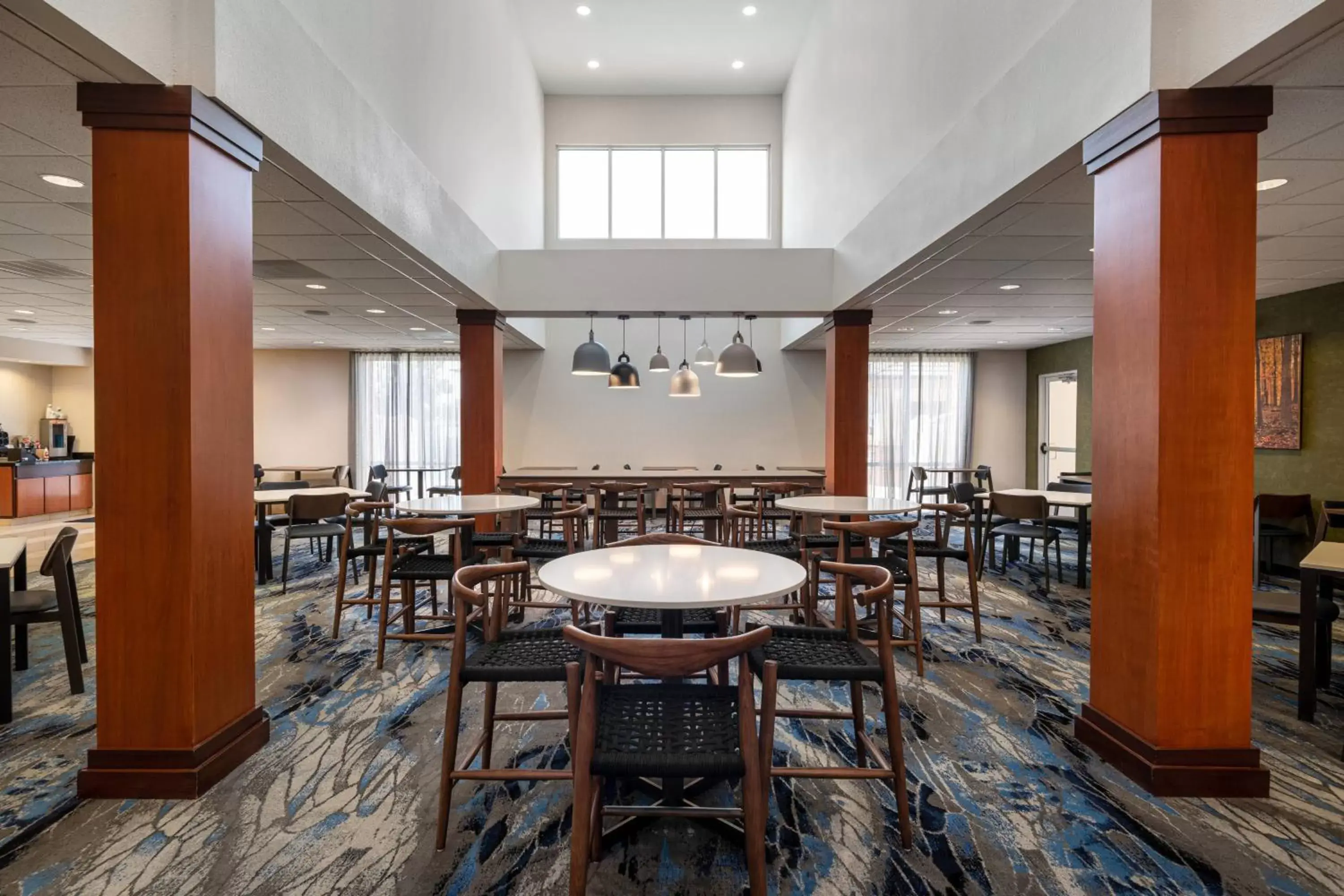 Lobby or reception in Fairfield Inn & Suites by Marriott Visalia Tulare