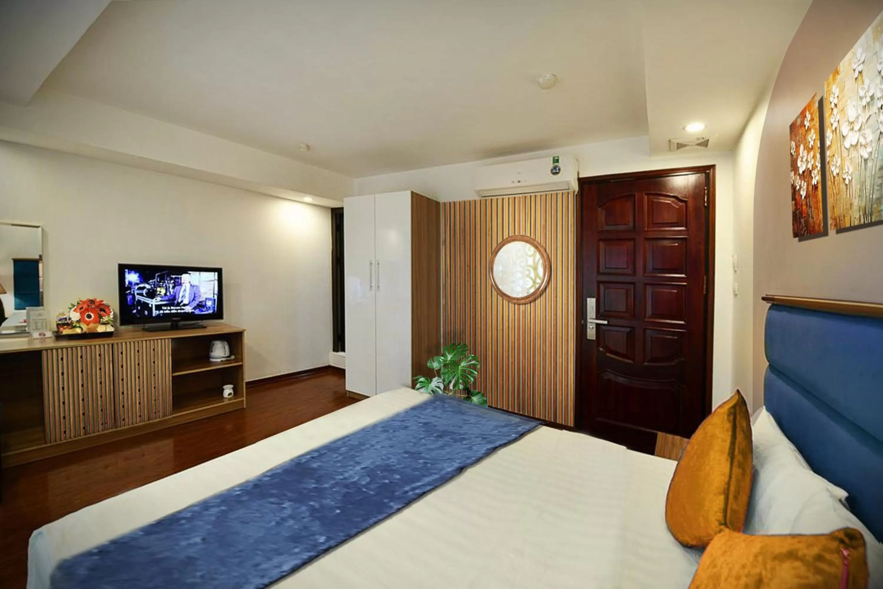 Bedroom, Bed in Hanoi Amorita Boutique Hotel & Travel