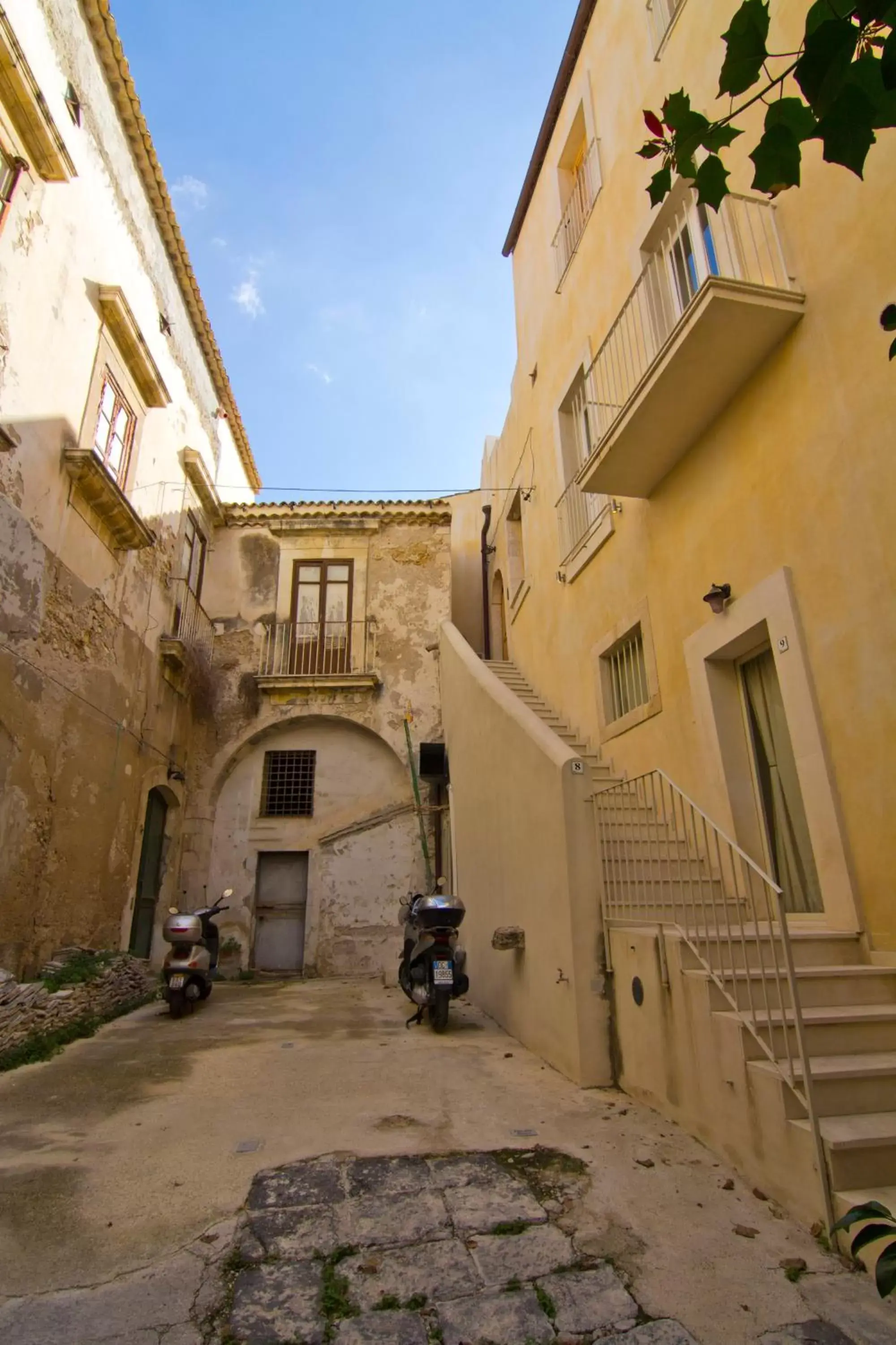 Facade/entrance in La Residenza del Reginale