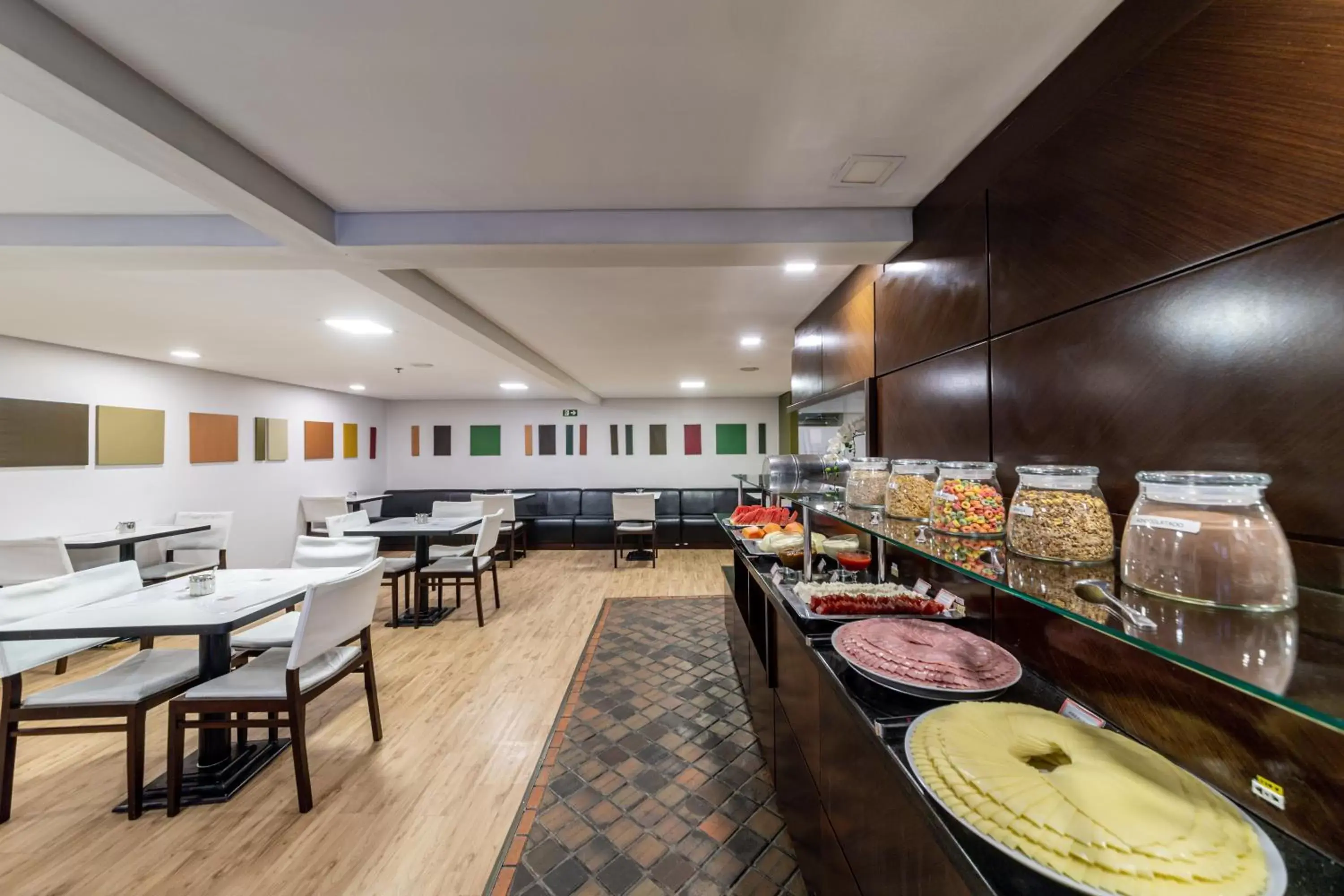 Restaurant/places to eat in Rede Andrade CWB Restaurant/places to eat in Rede Andrade CWB