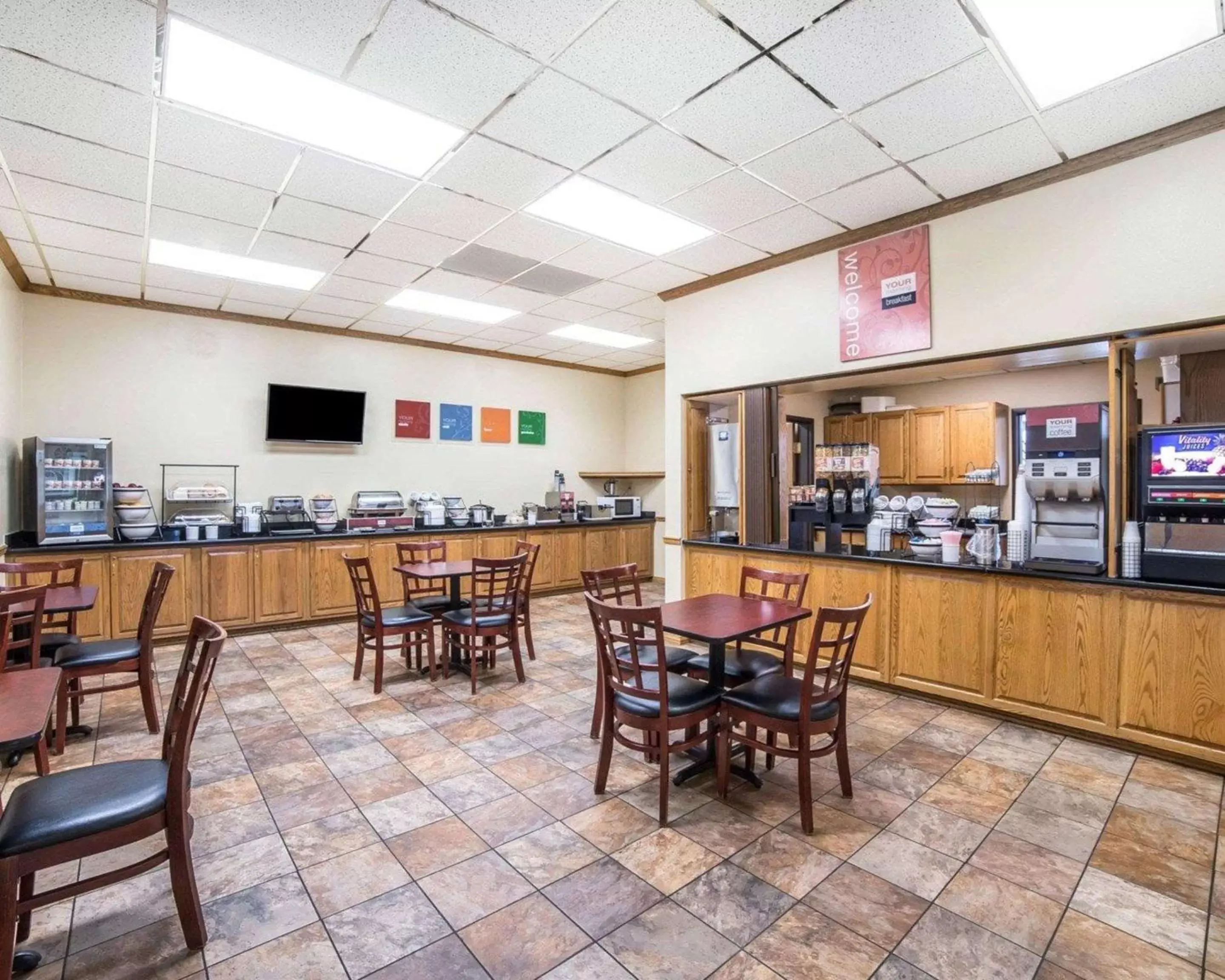 Restaurant/Places to Eat in FairBridge Inn & Suites Glendive