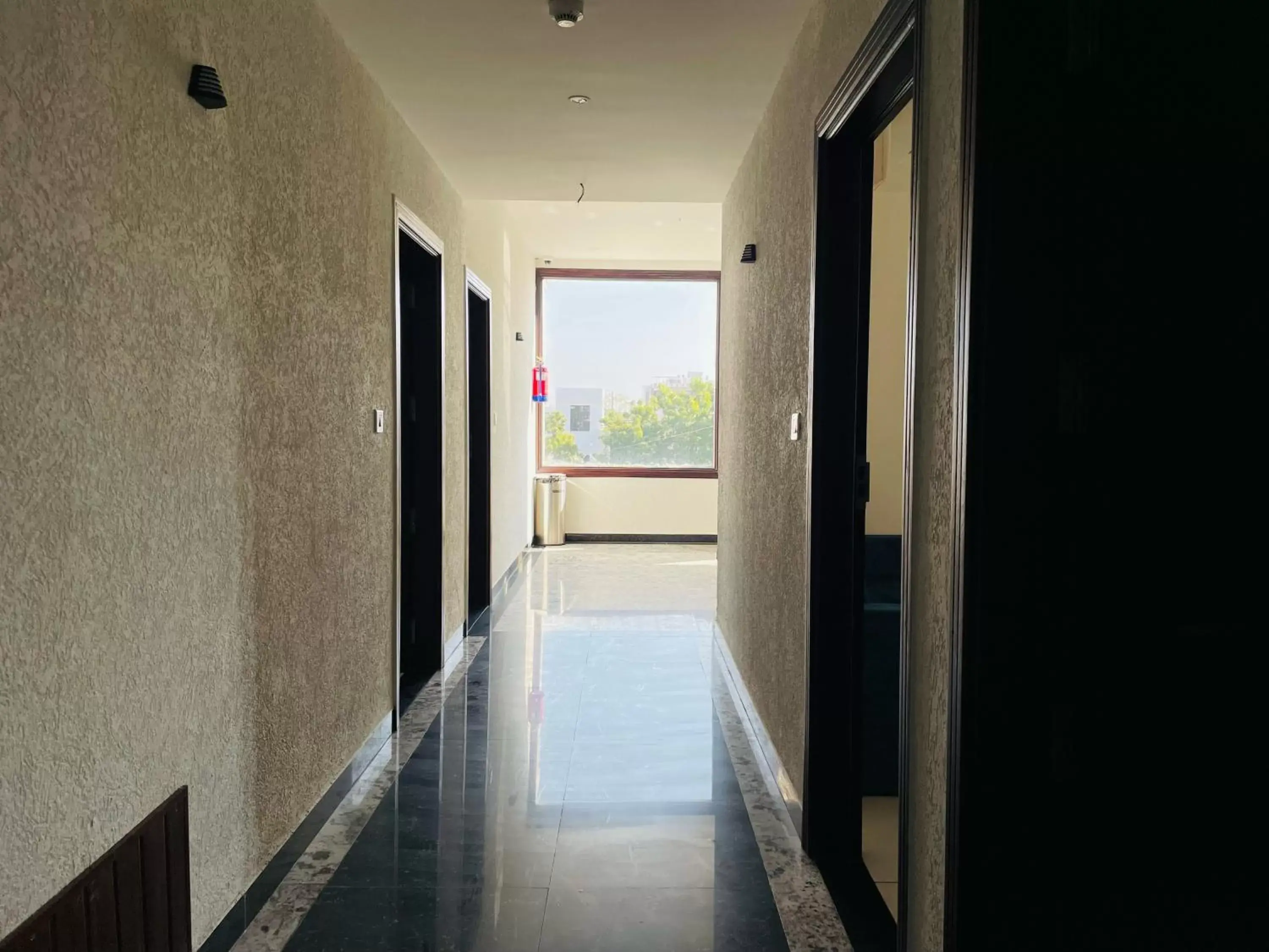 Property building in Clover Inn Property building in Clover Inn