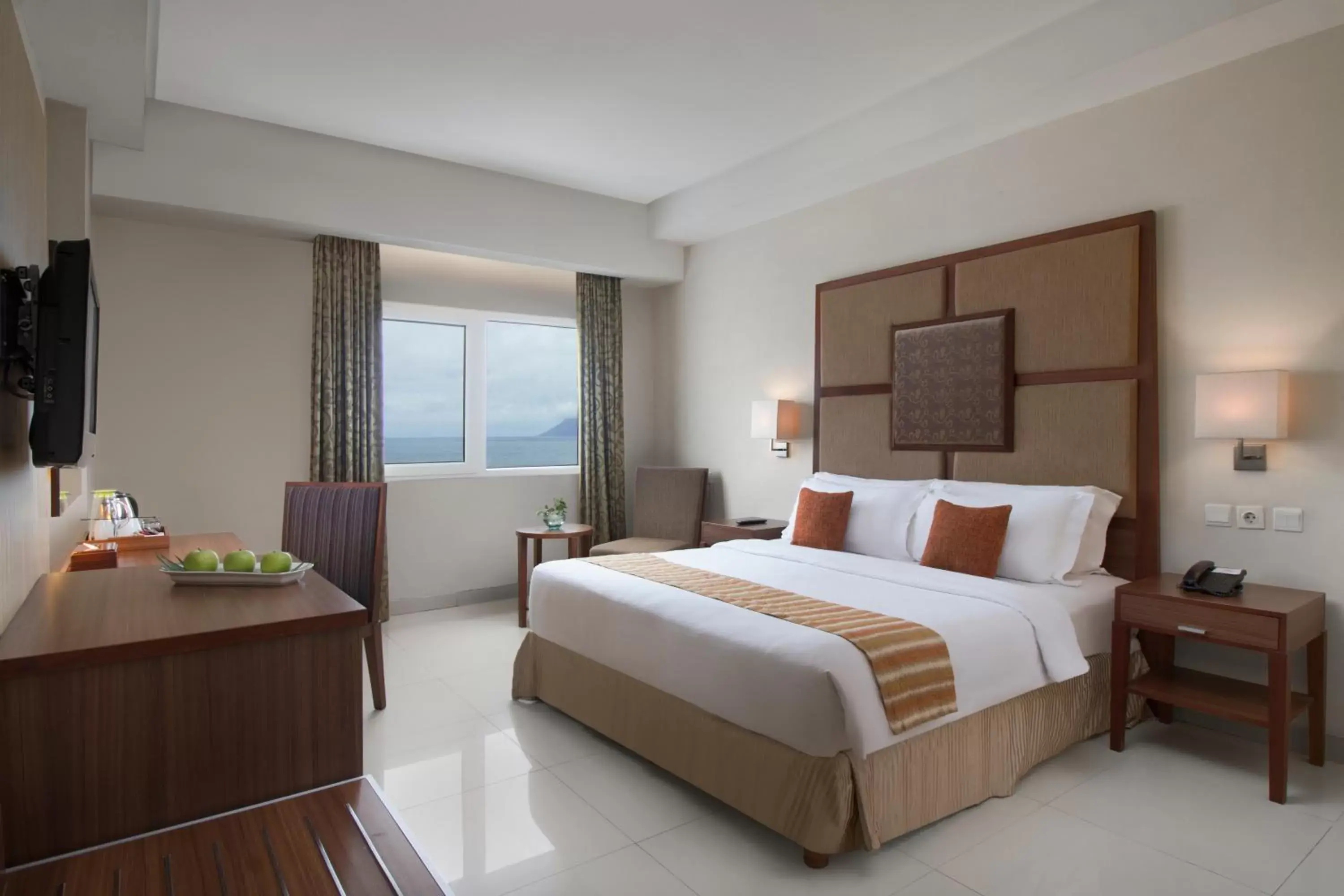 Bedroom in ASTON Manado Hotel
