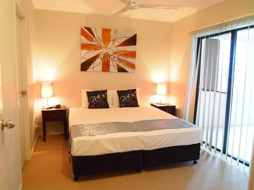 Bed in Edge Apartments Cairns