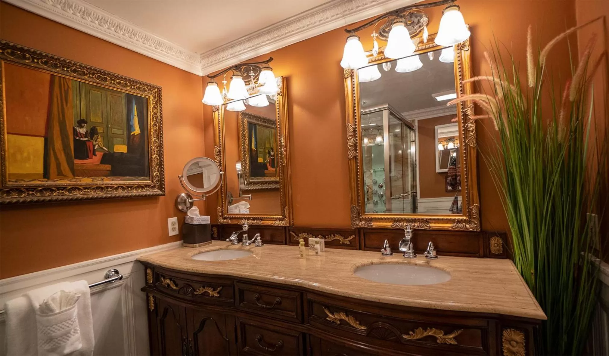 Bathroom in Casablanca Inn on the Bay