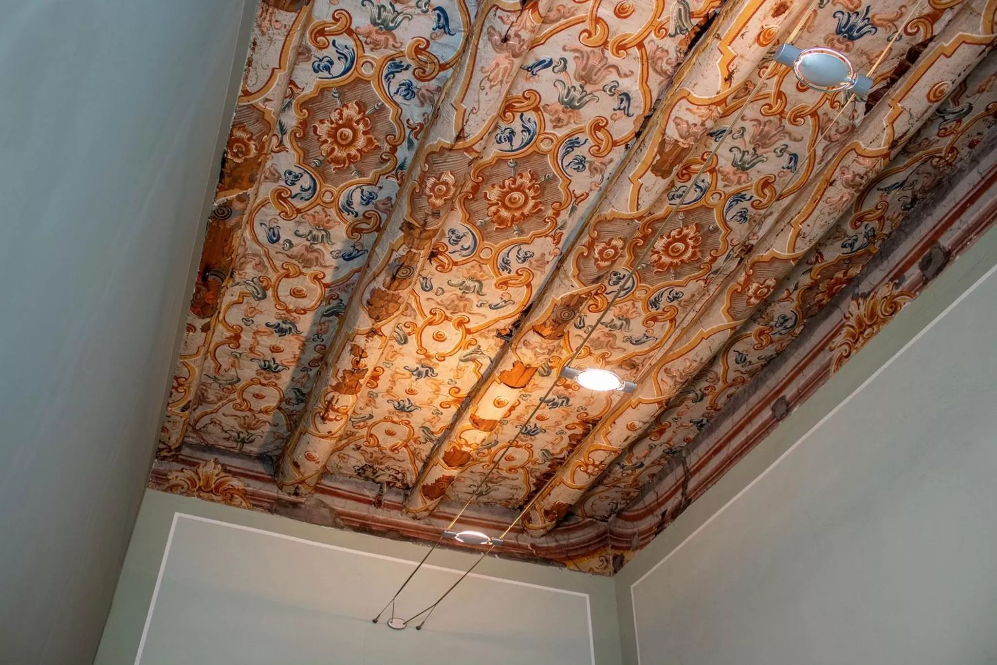 Decorative detail in Le Stanze Del Vicerè Boutique Hotel