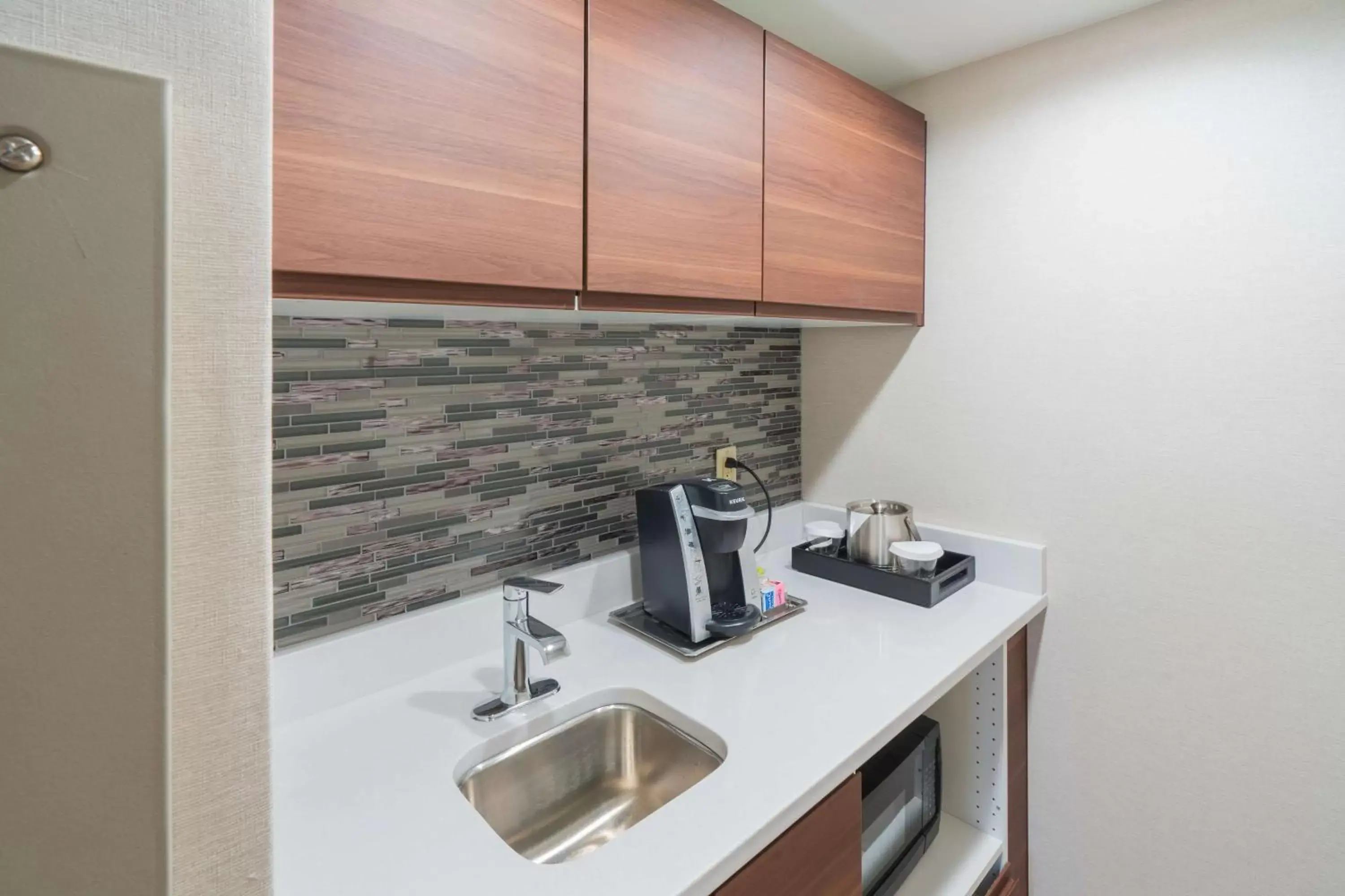 Kitchen or kitchenette, Kitchen/Kitchenette in Hilton Memphis