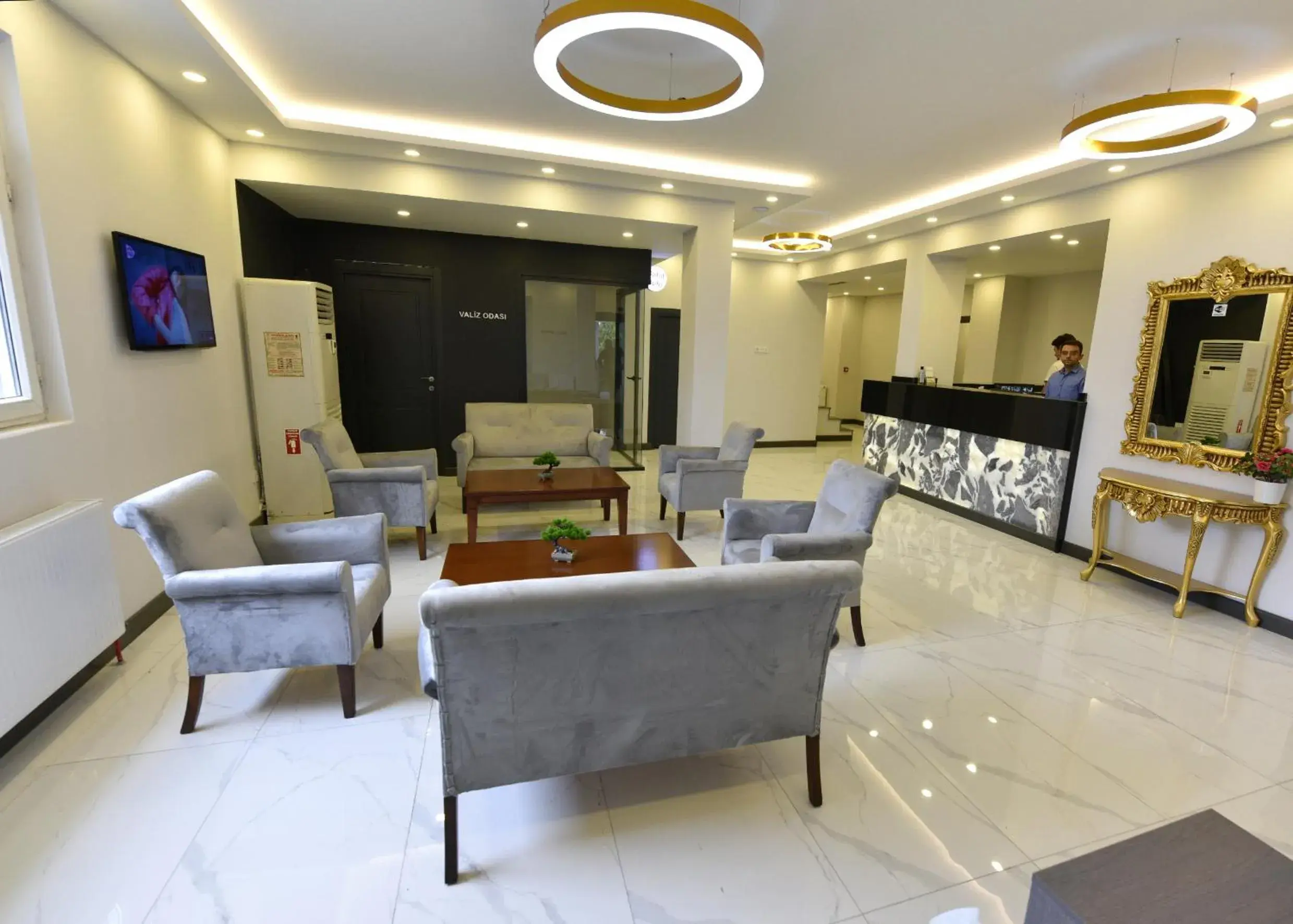 Lobby or reception, Seating Area in Sahil Hotel Pendik