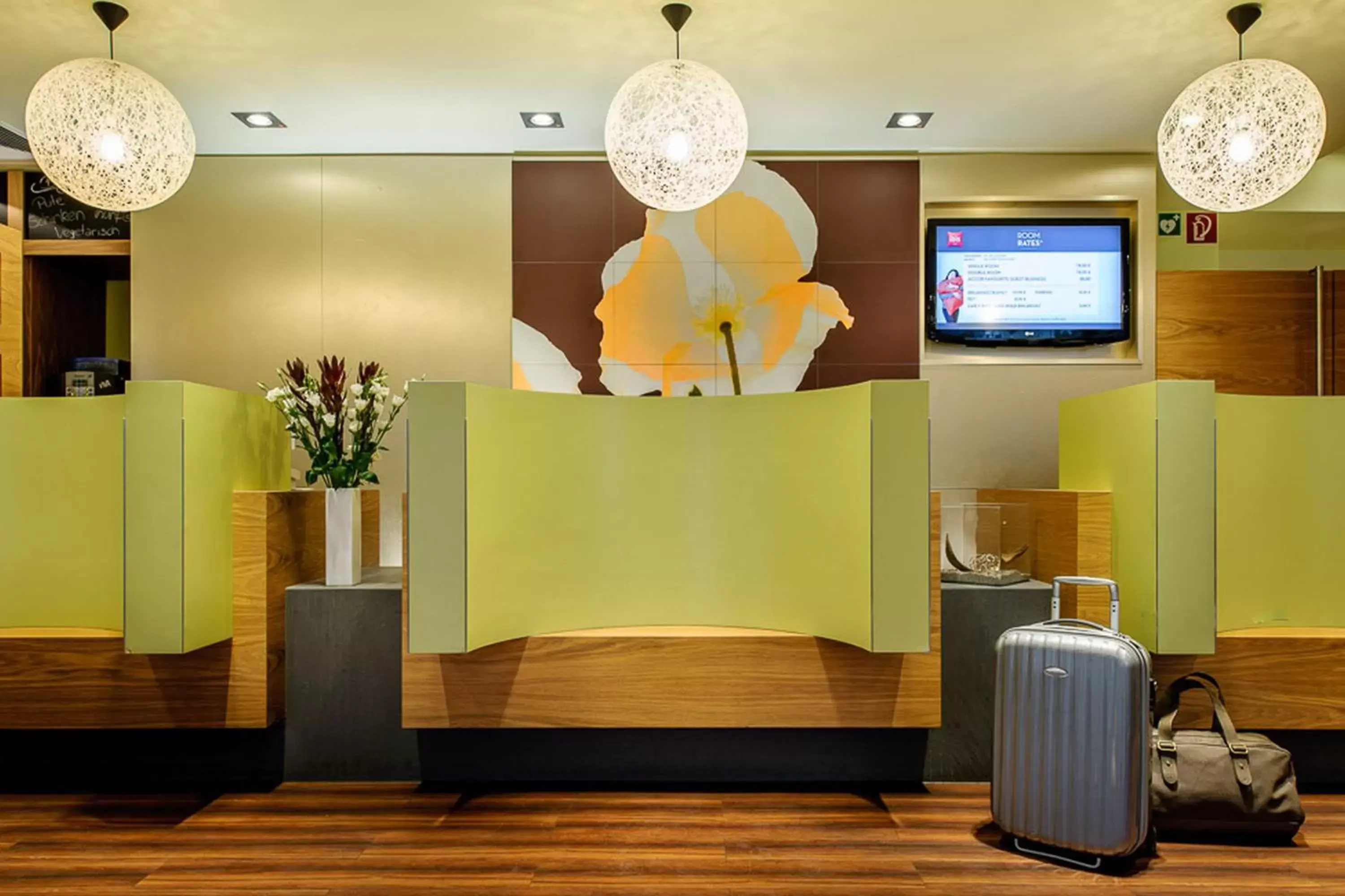 Lobby or reception, Banquet Facilities in ibis Essen Hauptbahnhof