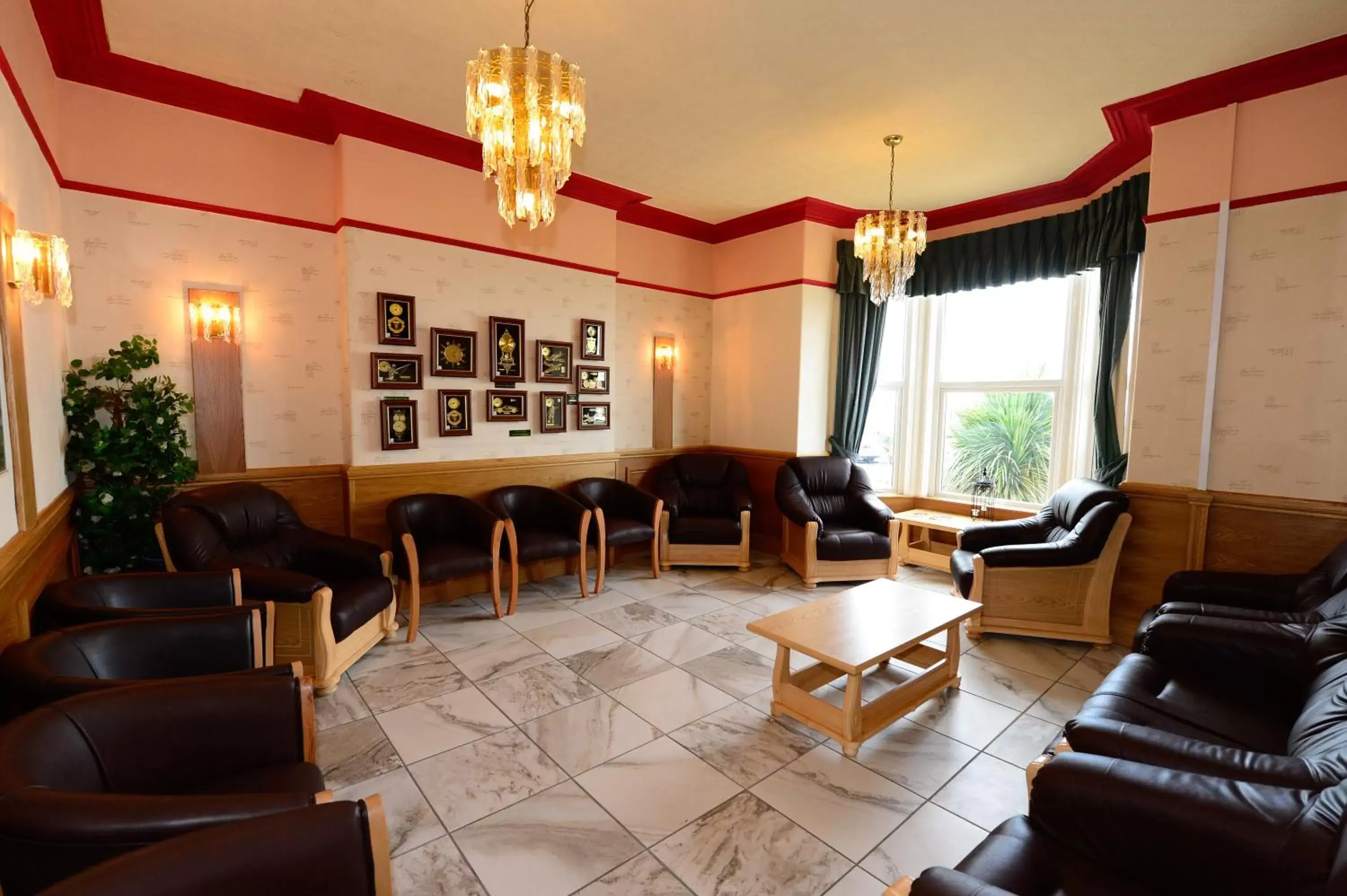 Lounge or bar, Seating Area in Four Saints Brig Y Don Hotel