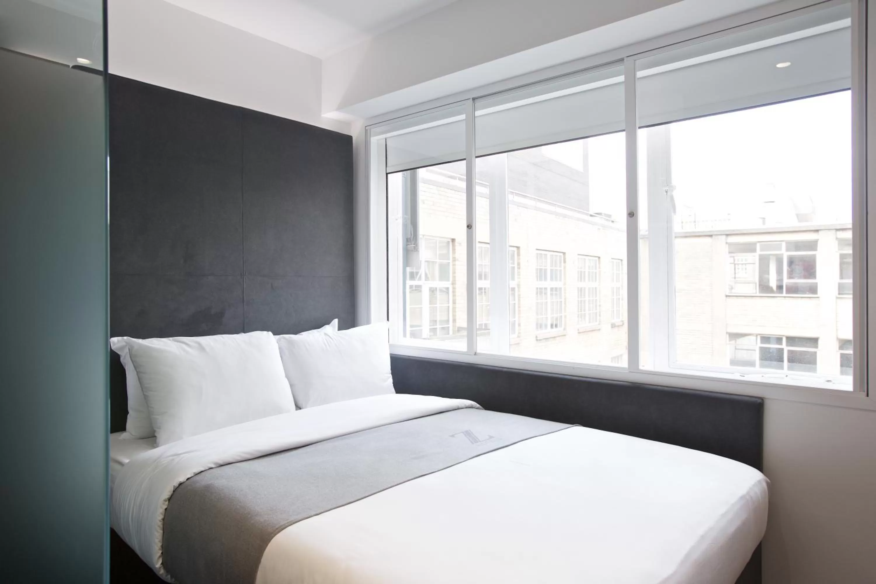 Bedroom, Bed in The Z Hotel Tottenham Court Road