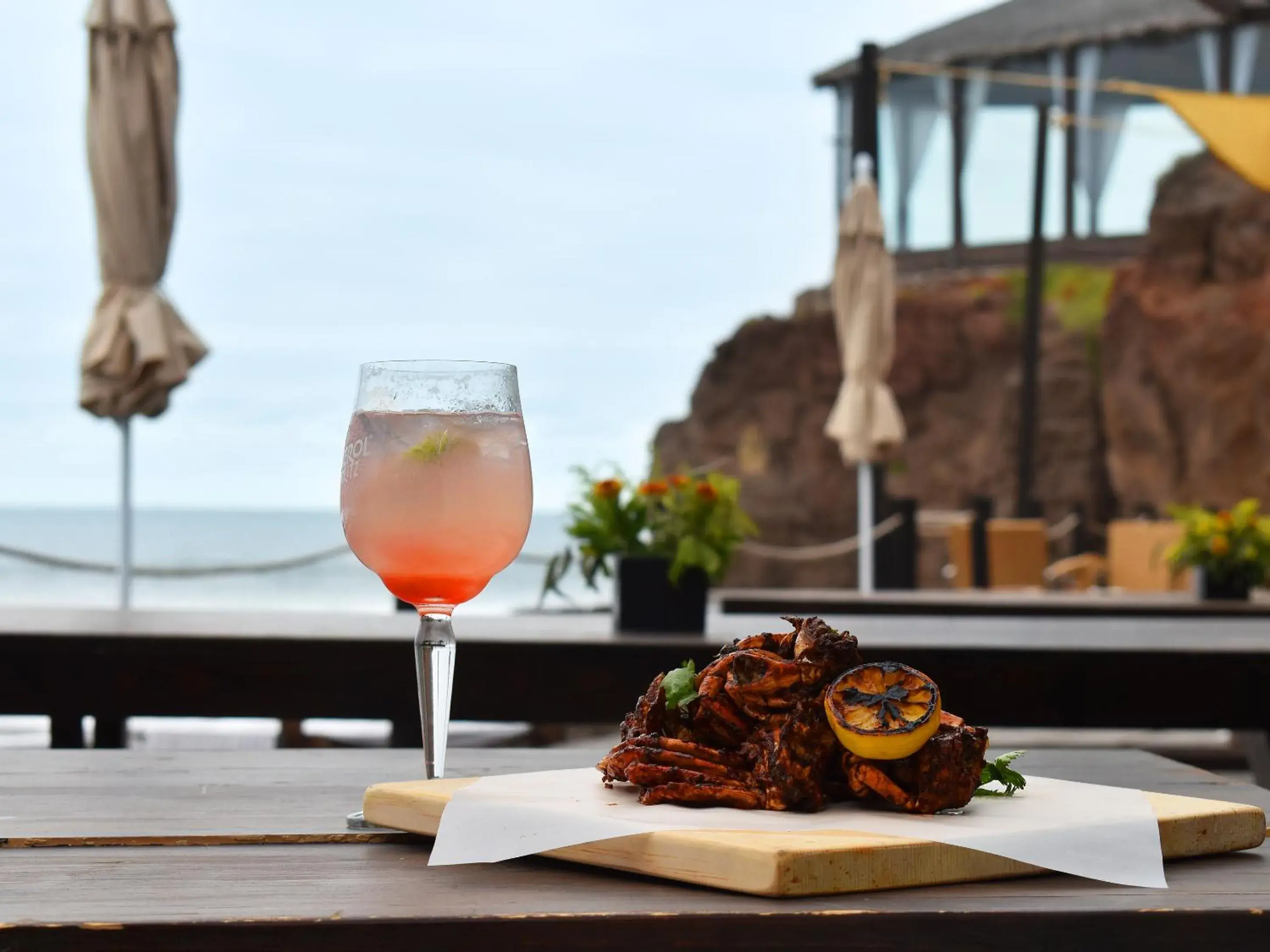 Food and drinks in Castillos Del Mar Food and drinks in Castillos Del Mar