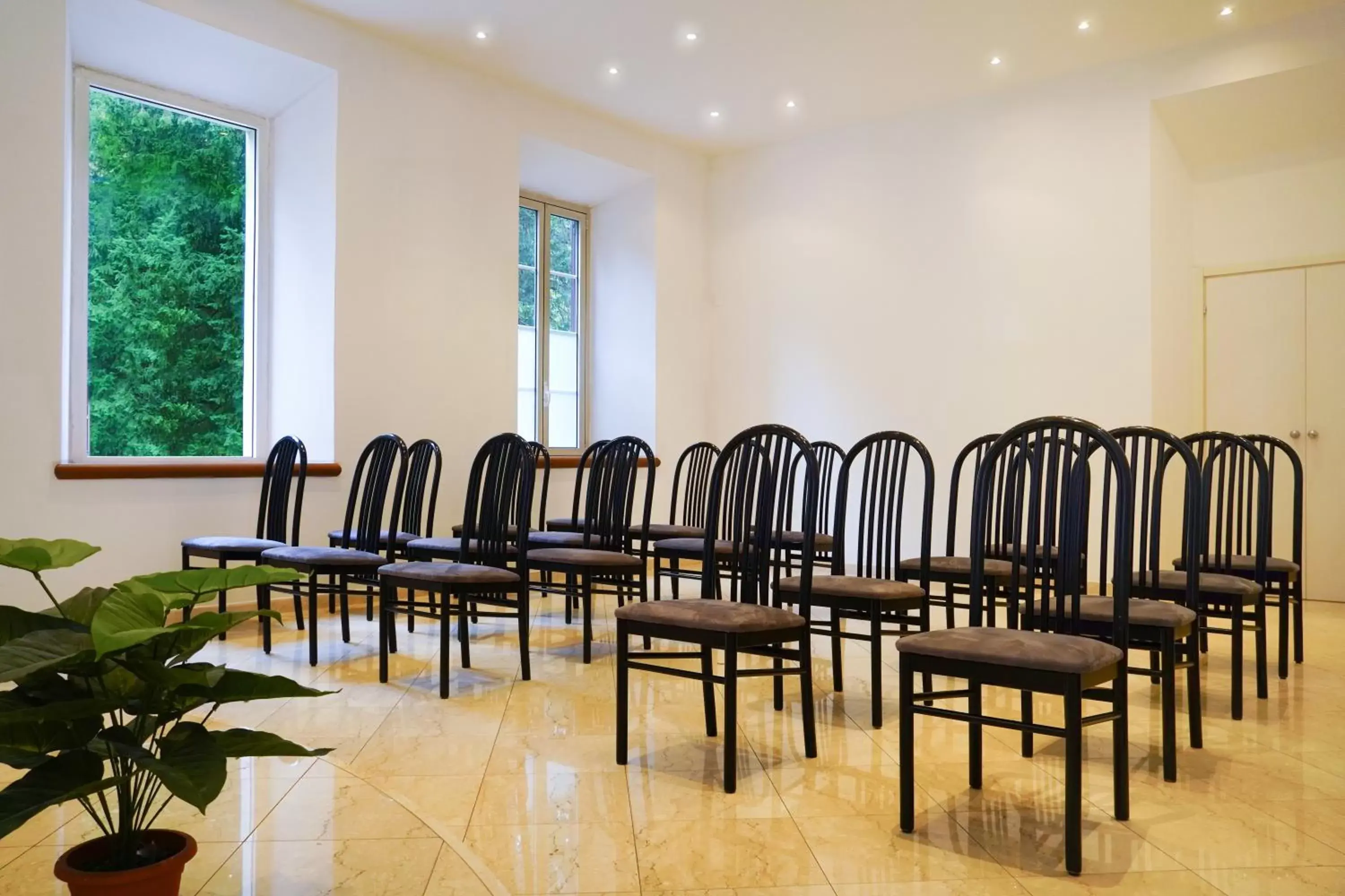 Meeting/conference room, Restaurant/Places to Eat in CiaoMi - Hotel, Hostel & Long Stay