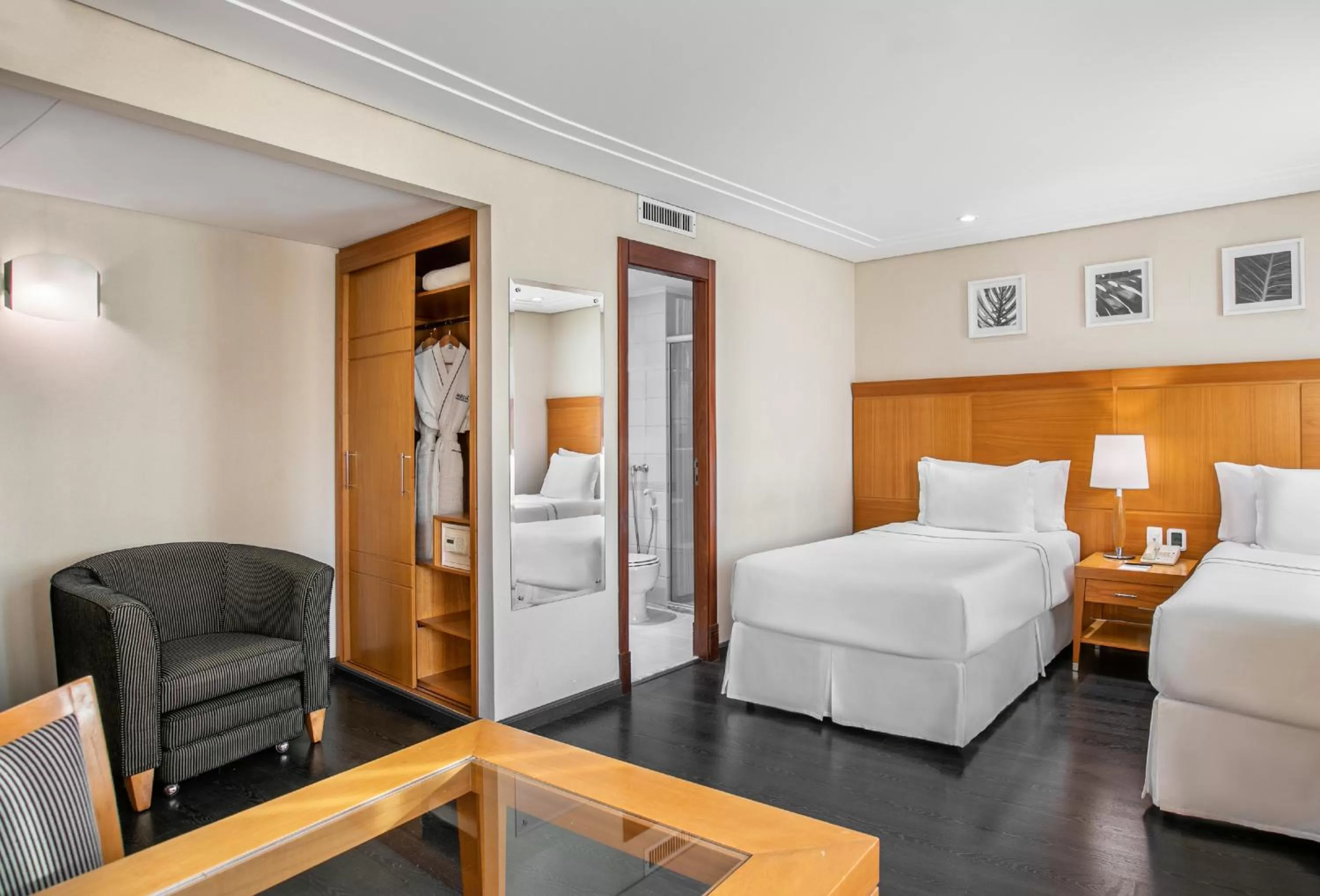 Bedroom, Bed in Meliá Jardim Europa