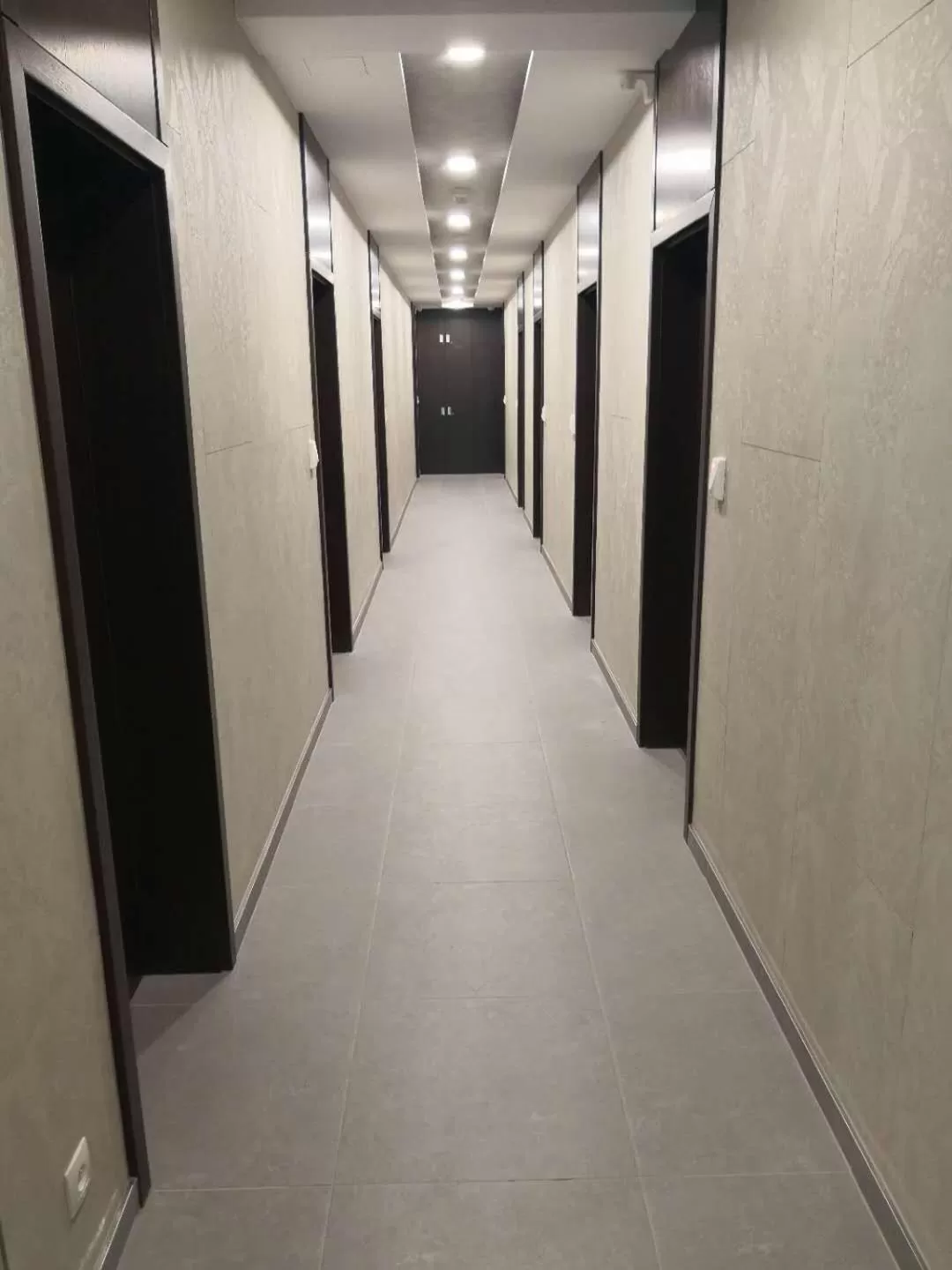 Sun-House Pension - ParkingFree Limited spaces-