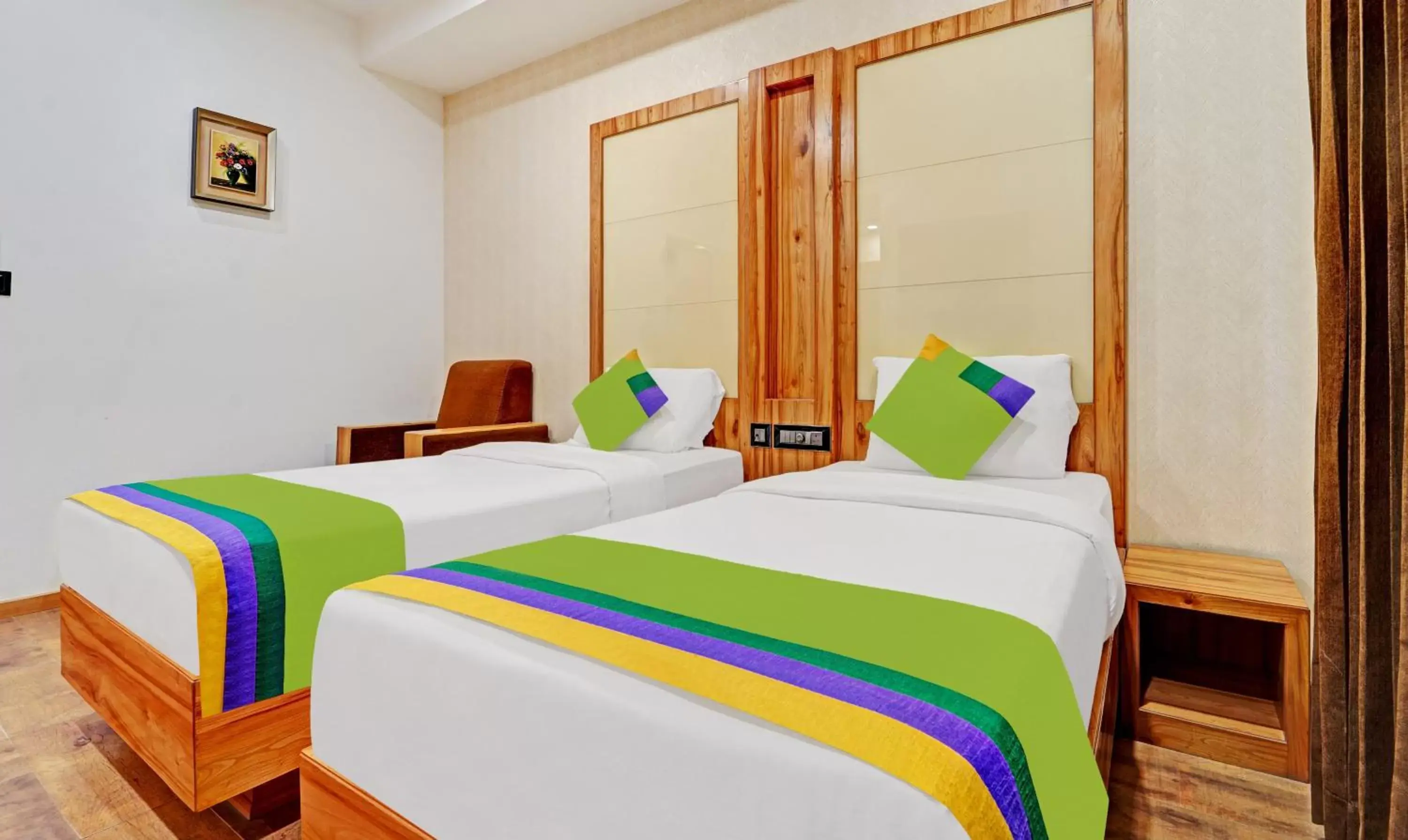 Bedroom, Bed in Treebo Vinayak Inn, 600 Mts From Coimbatore Railway Station Bedroom, Bed in Treebo Vinayak Inn, 600 Mts From Coimbatore Railway Station
