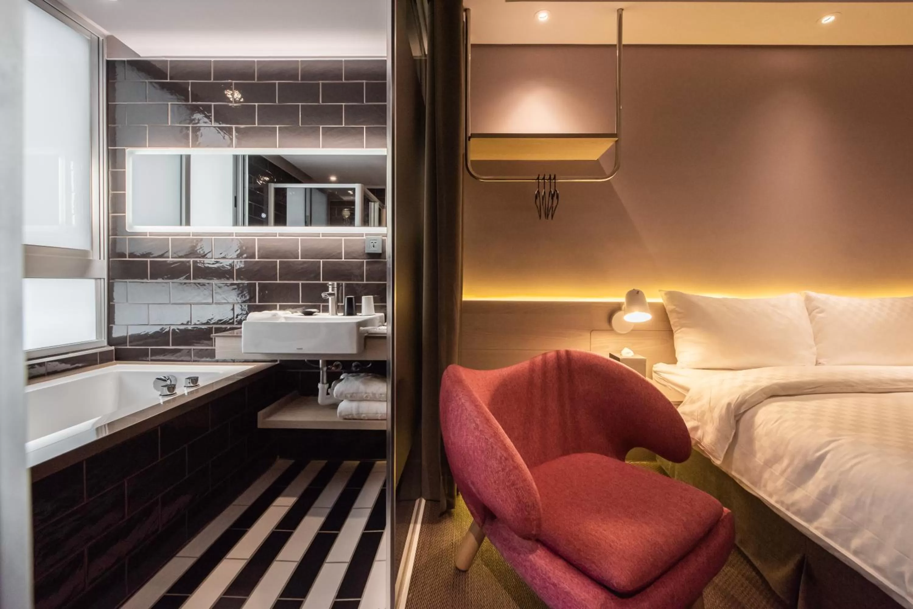 Bathroom, Bed in Ramble Hotel