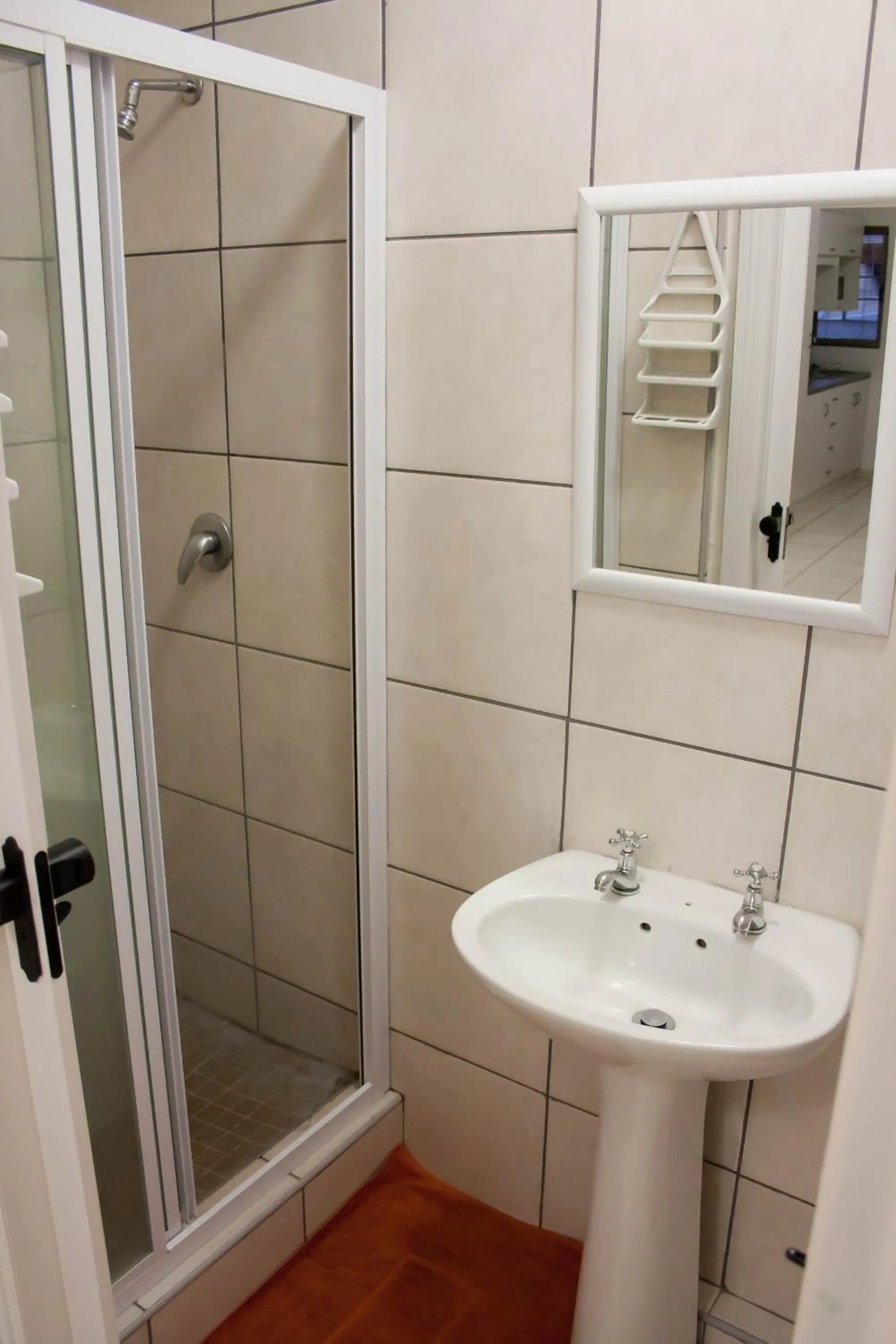 Shower in Clinch Self Catering