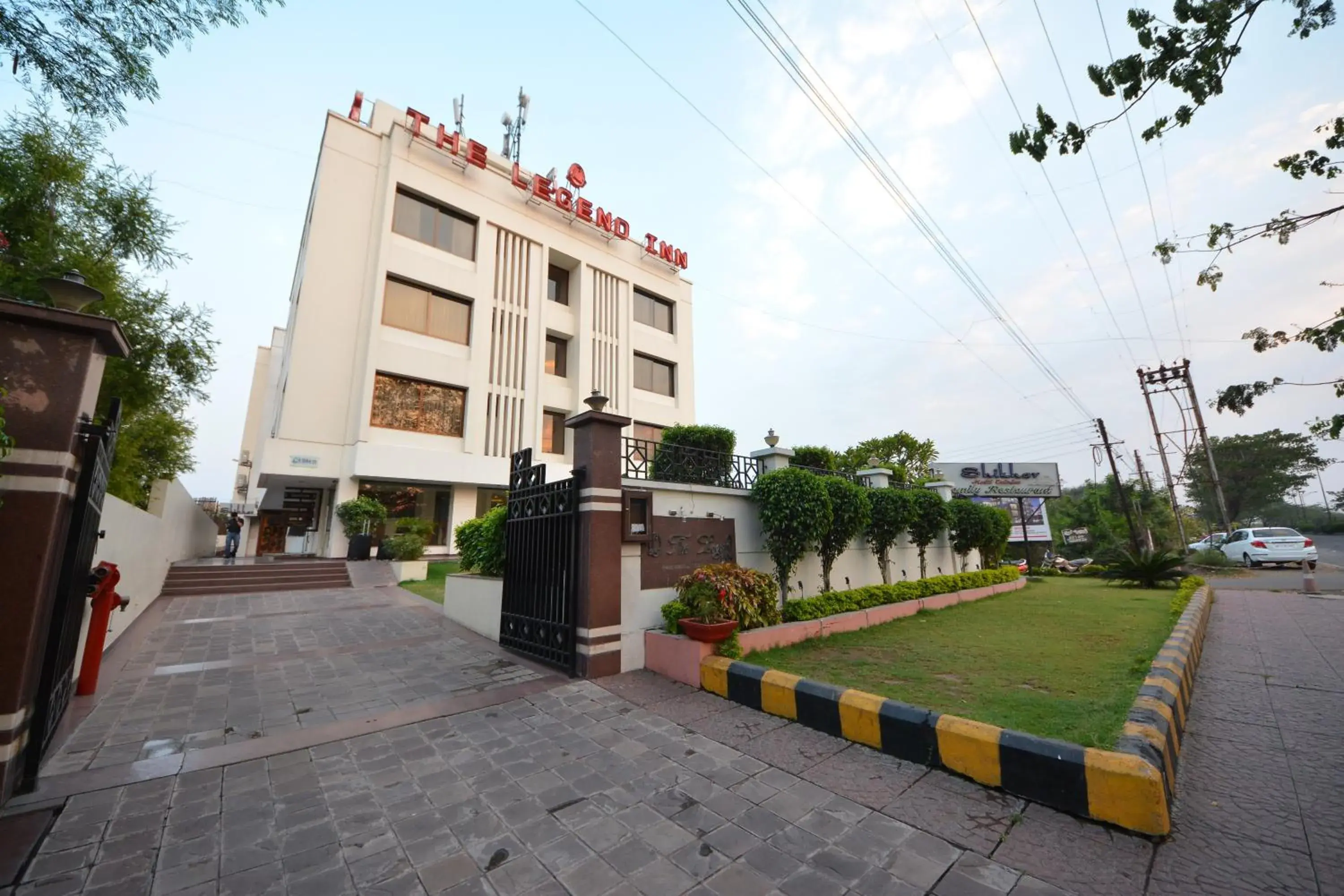 Facade/entrance, Property Building in Hotel Legend Inn @ Nagpur