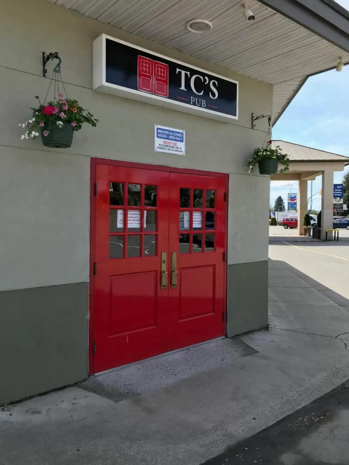 Property Building in Powell River Town Centre Hotel