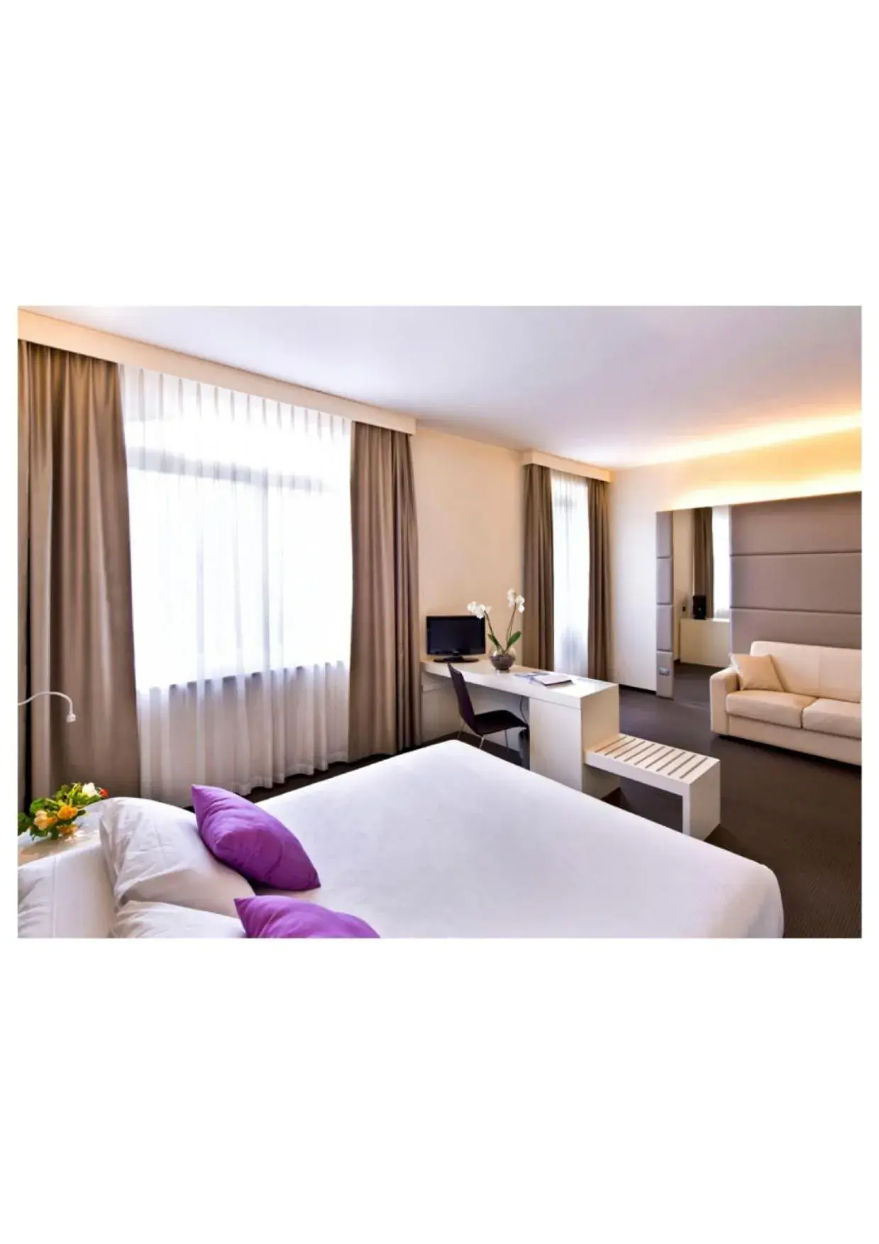 Bedroom, Bed in TH Assisi - Hotel Cenacolo Bedroom, Bed in TH Assisi - Hotel Cenacolo