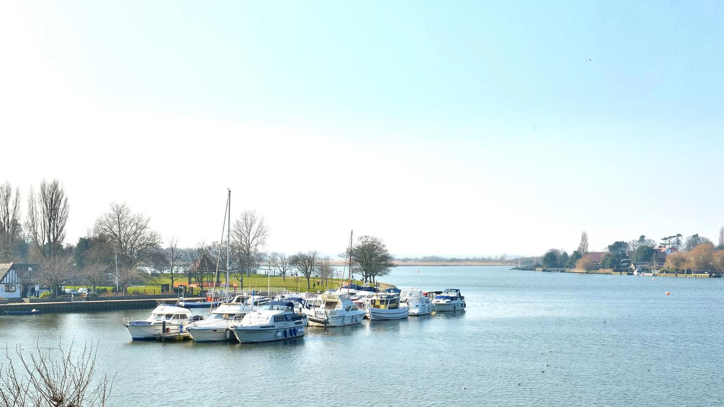 Area and facilities in Wherry Hotel