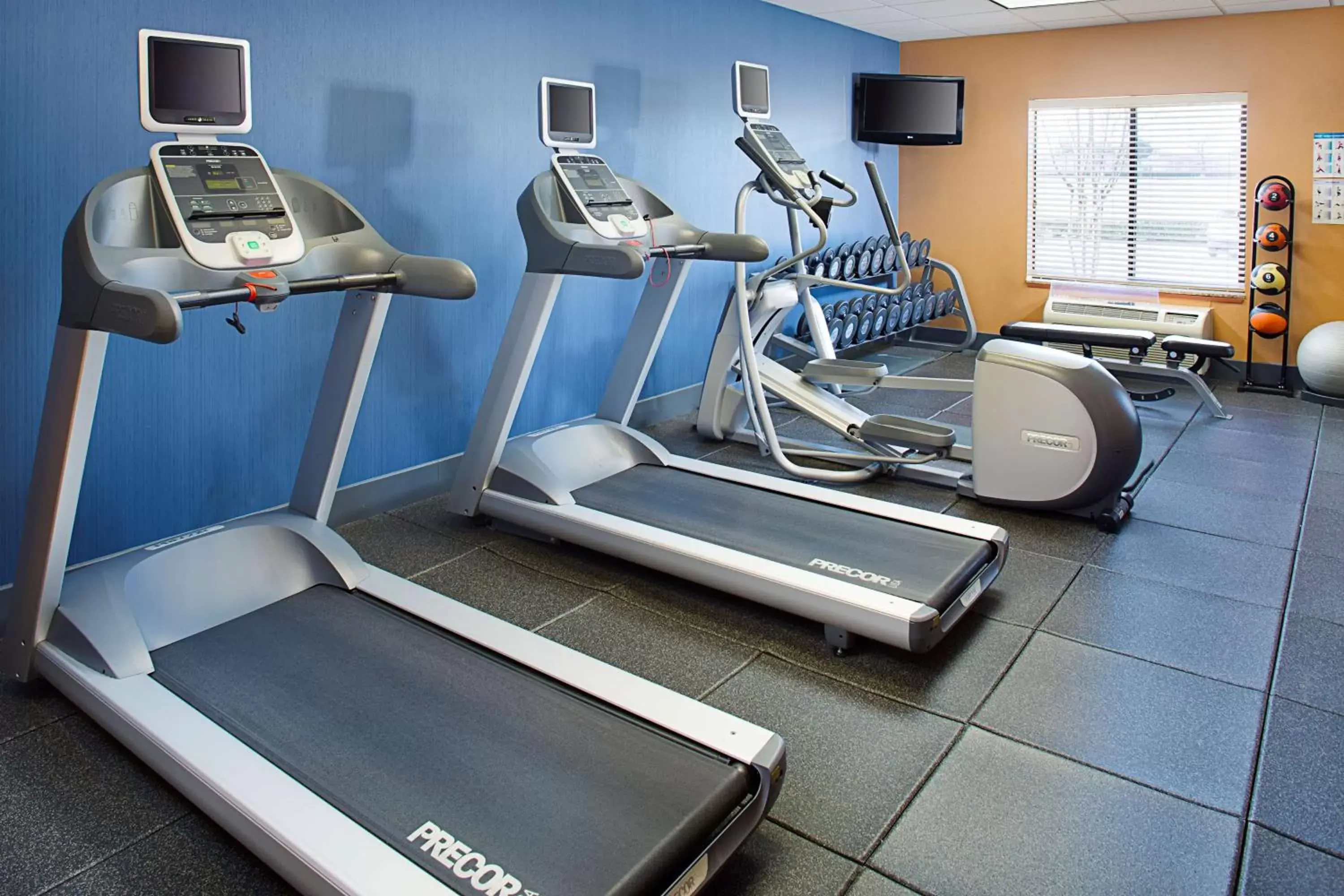 Fitness centre/facilities, Fitness Center/Facilities in Hampton Inn & Suites - Mansfield