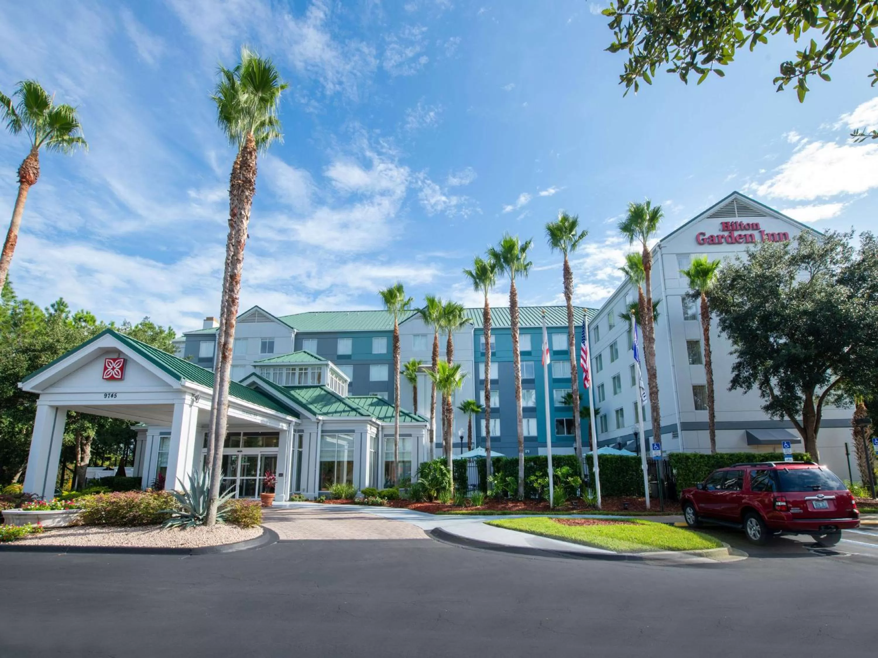 Property building in Hilton Garden Inn Jacksonville JTB/Deerwood Park