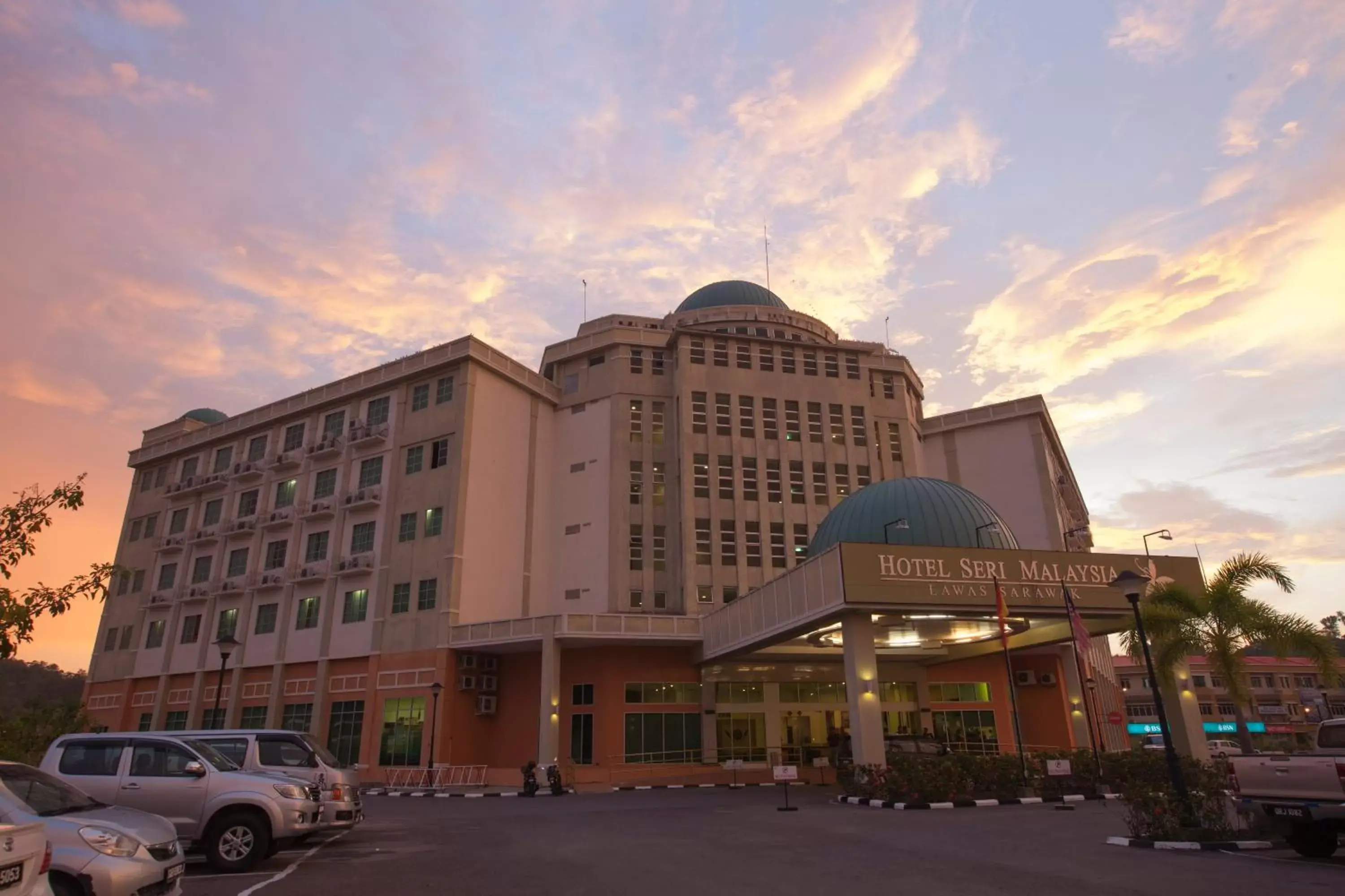 Property Building in Hotel Seri Malaysia Lawas