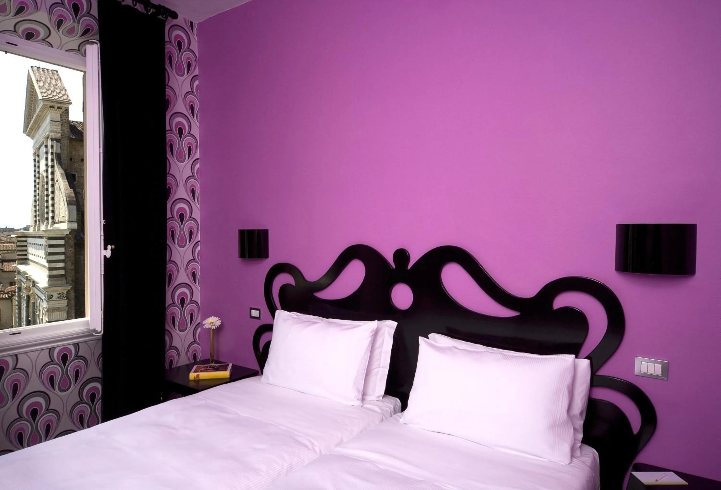 Bedroom in Hotel Universo - WTB Hotels