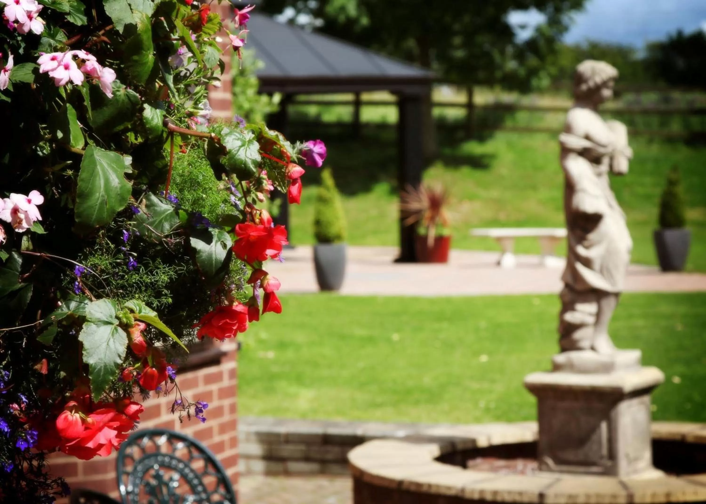 Garden in Beaufort Park Hotel
